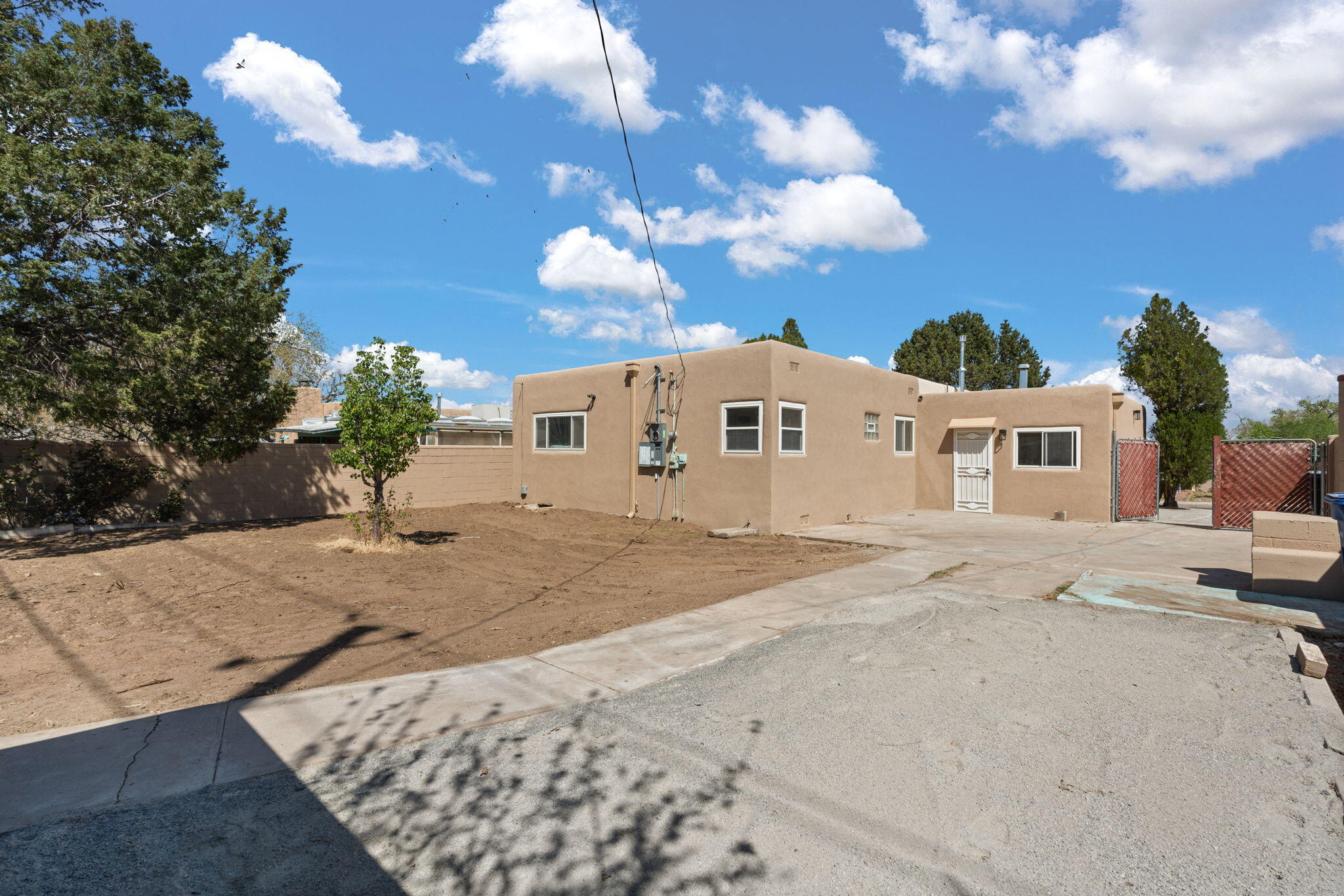 2720 KATHRYN Avenue SE