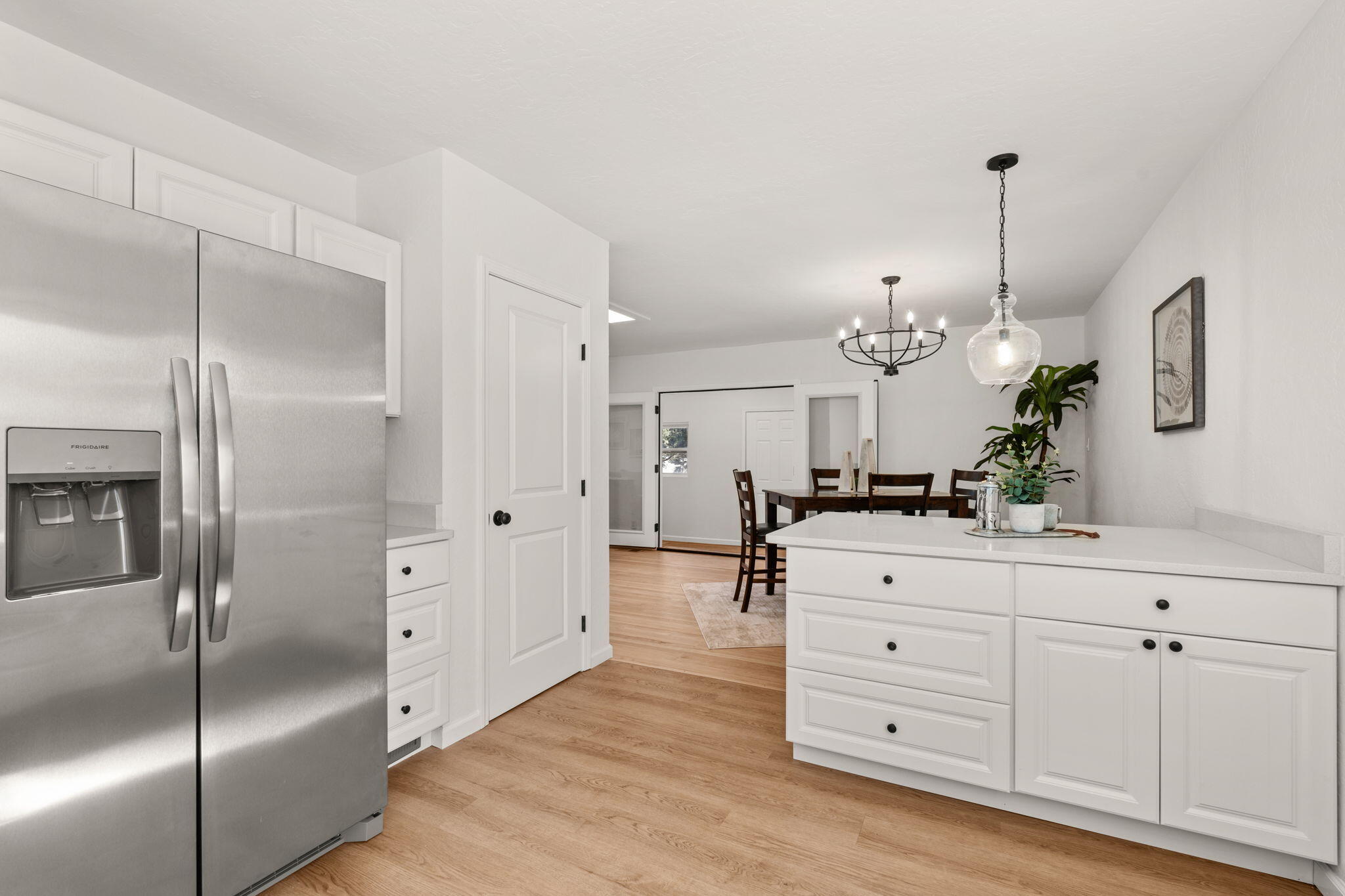 2720 KATHRYN Avenue SE