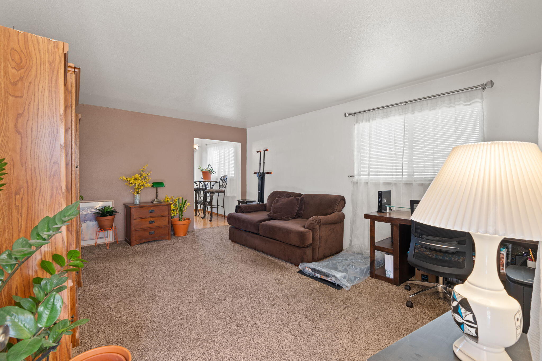 421 CALIFORNIA Street SE