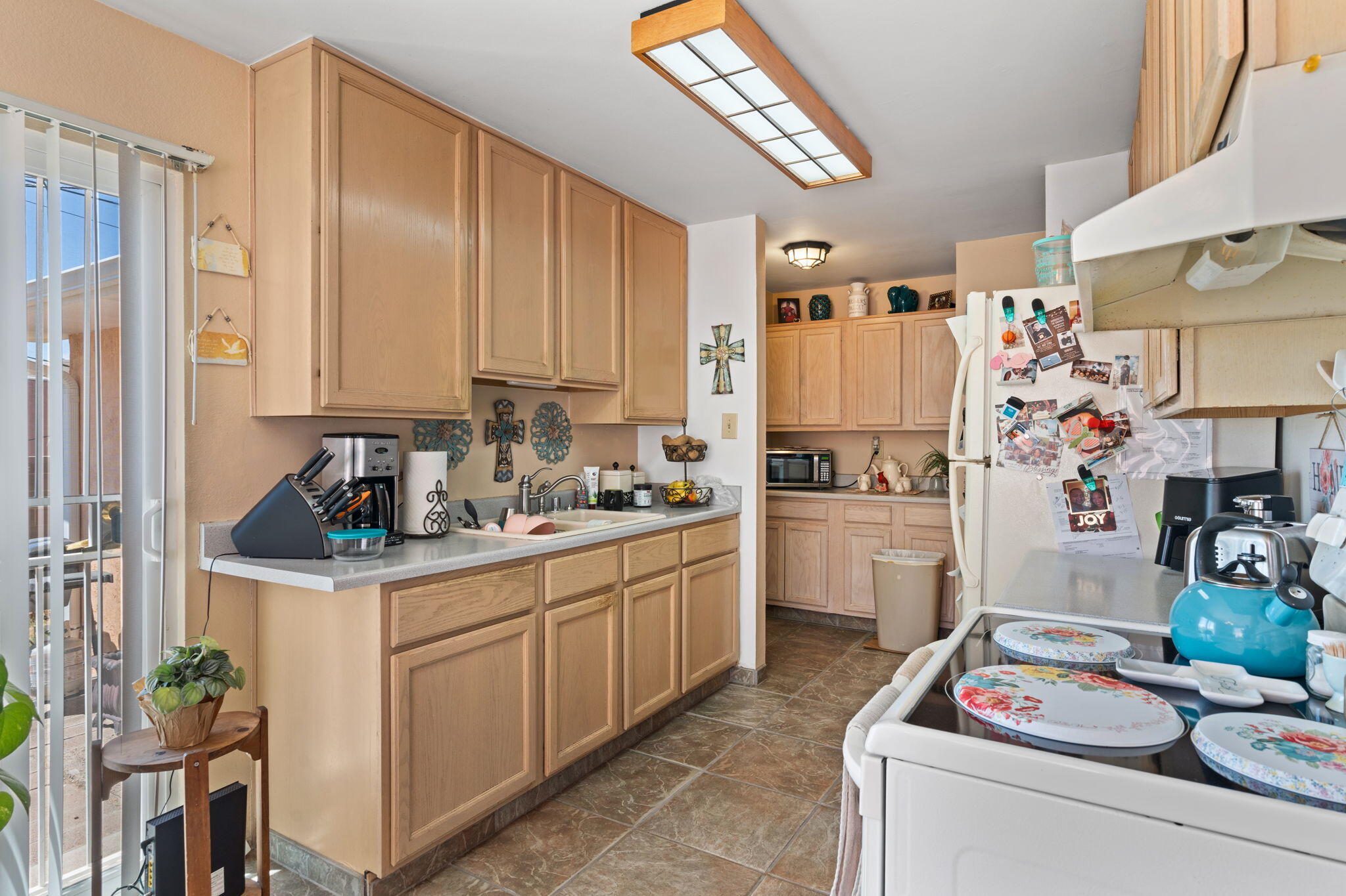 421 CALIFORNIA Street SE