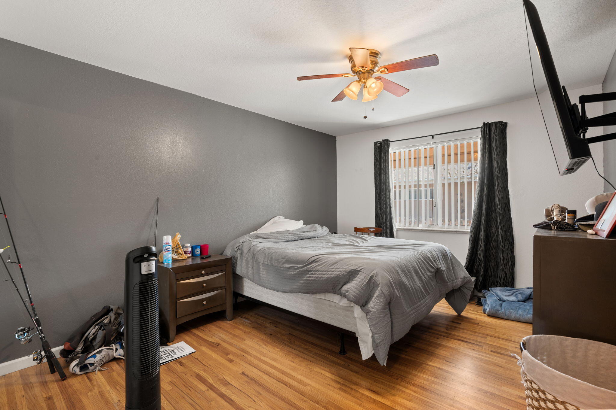 421 CALIFORNIA Street SE