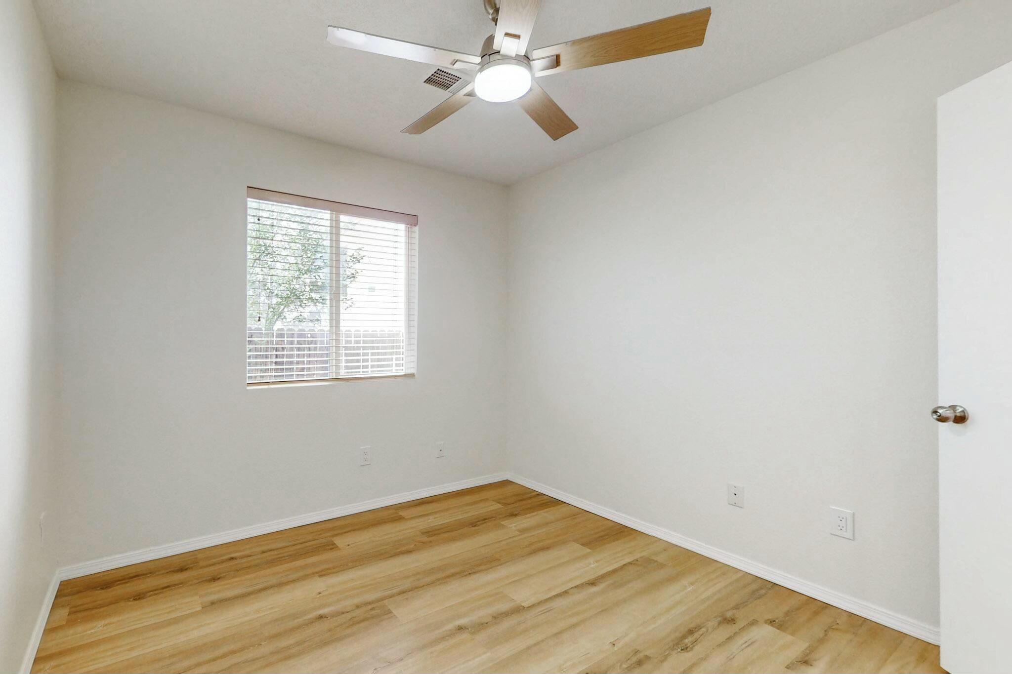 7120 Aquamarine Road NE