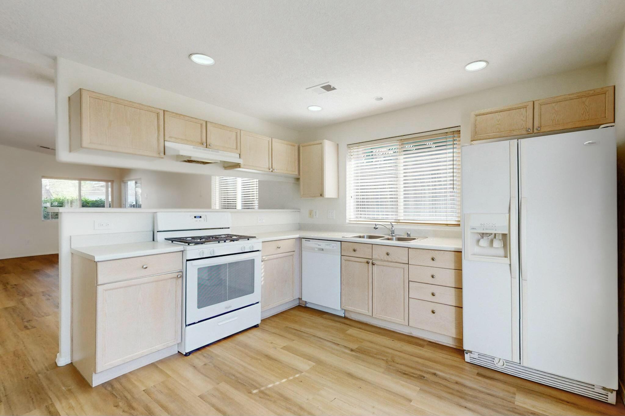 7120 Aquamarine Road NE