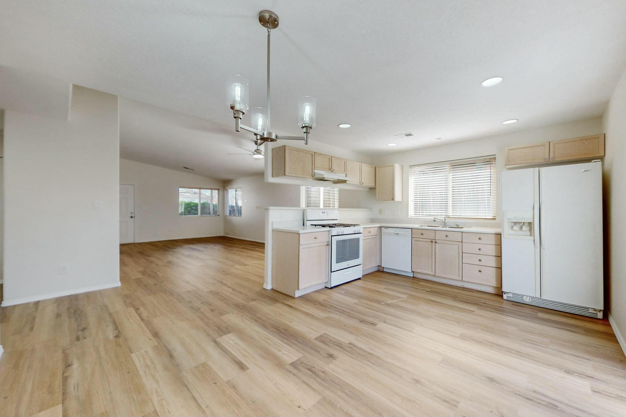 7120 Aquamarine Road NE