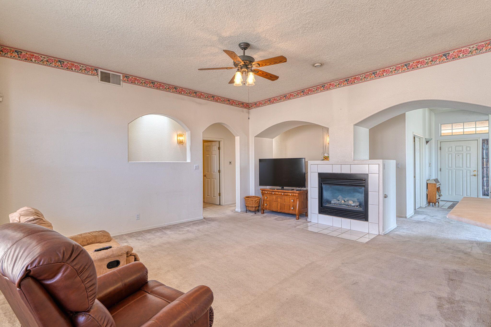 4319 RANCHO REDONDO NW