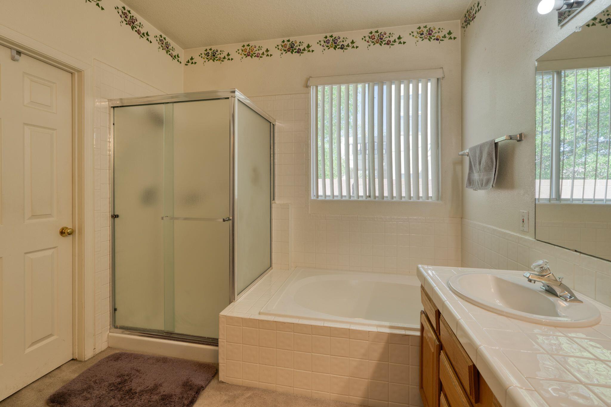 4319 RANCHO REDONDO NW