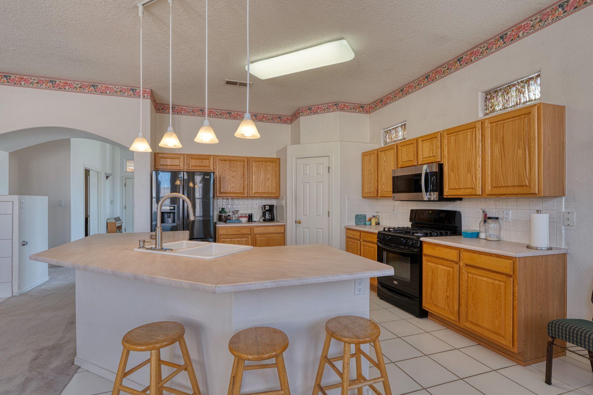 4319 RANCHO REDONDO NW