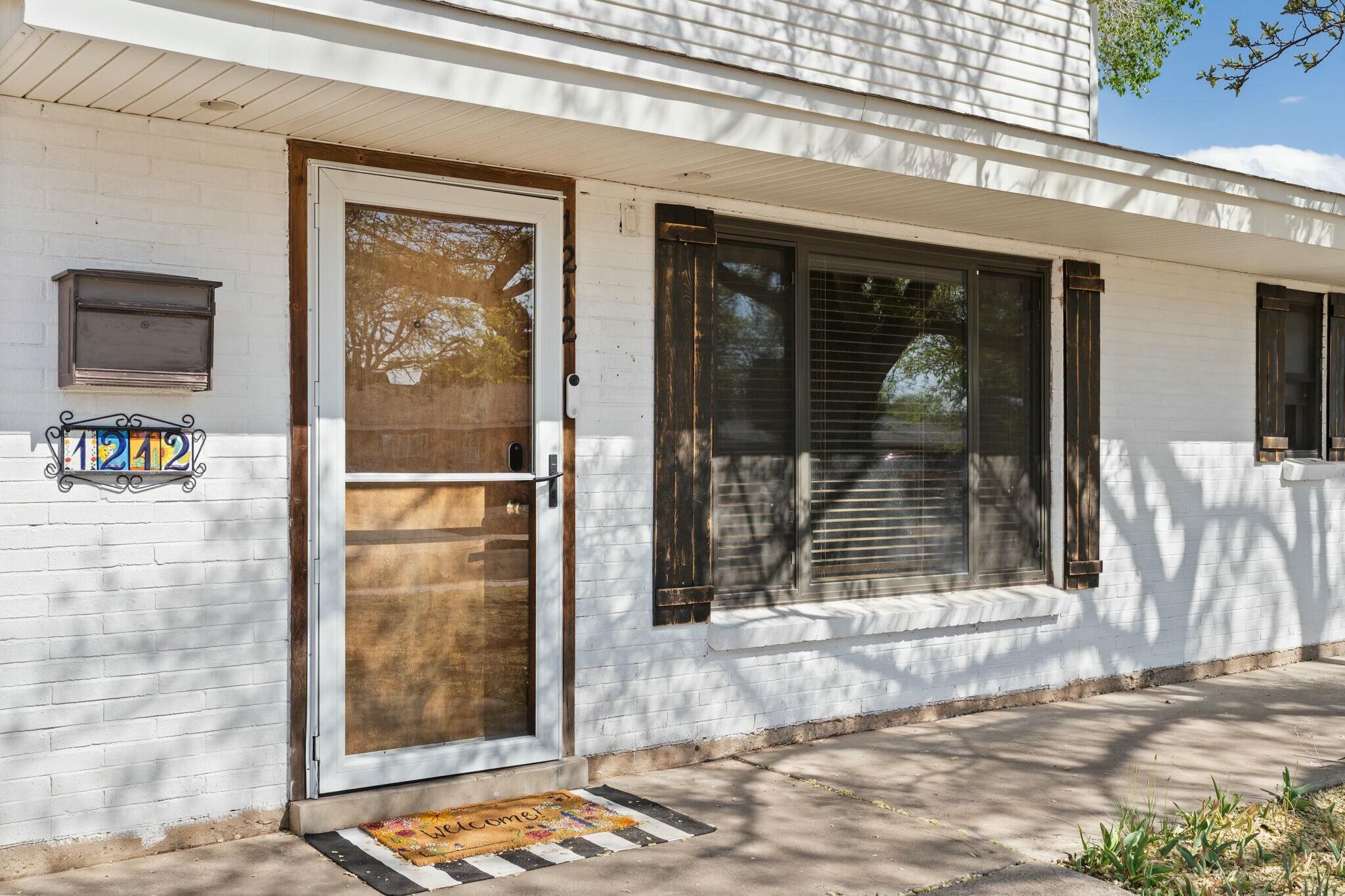 1212 KENTUCKY Street NE