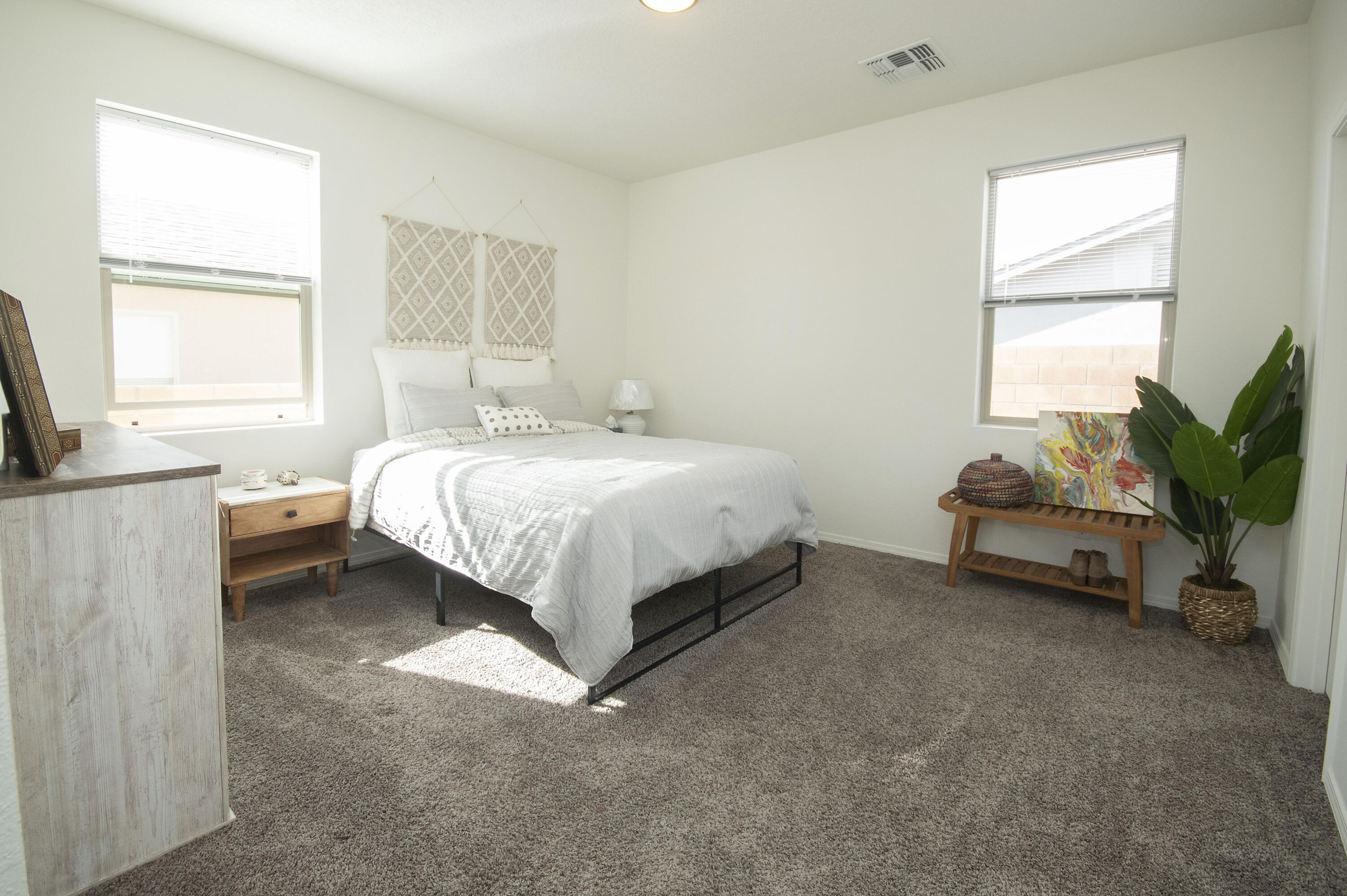 3687 Gannett Drive NE