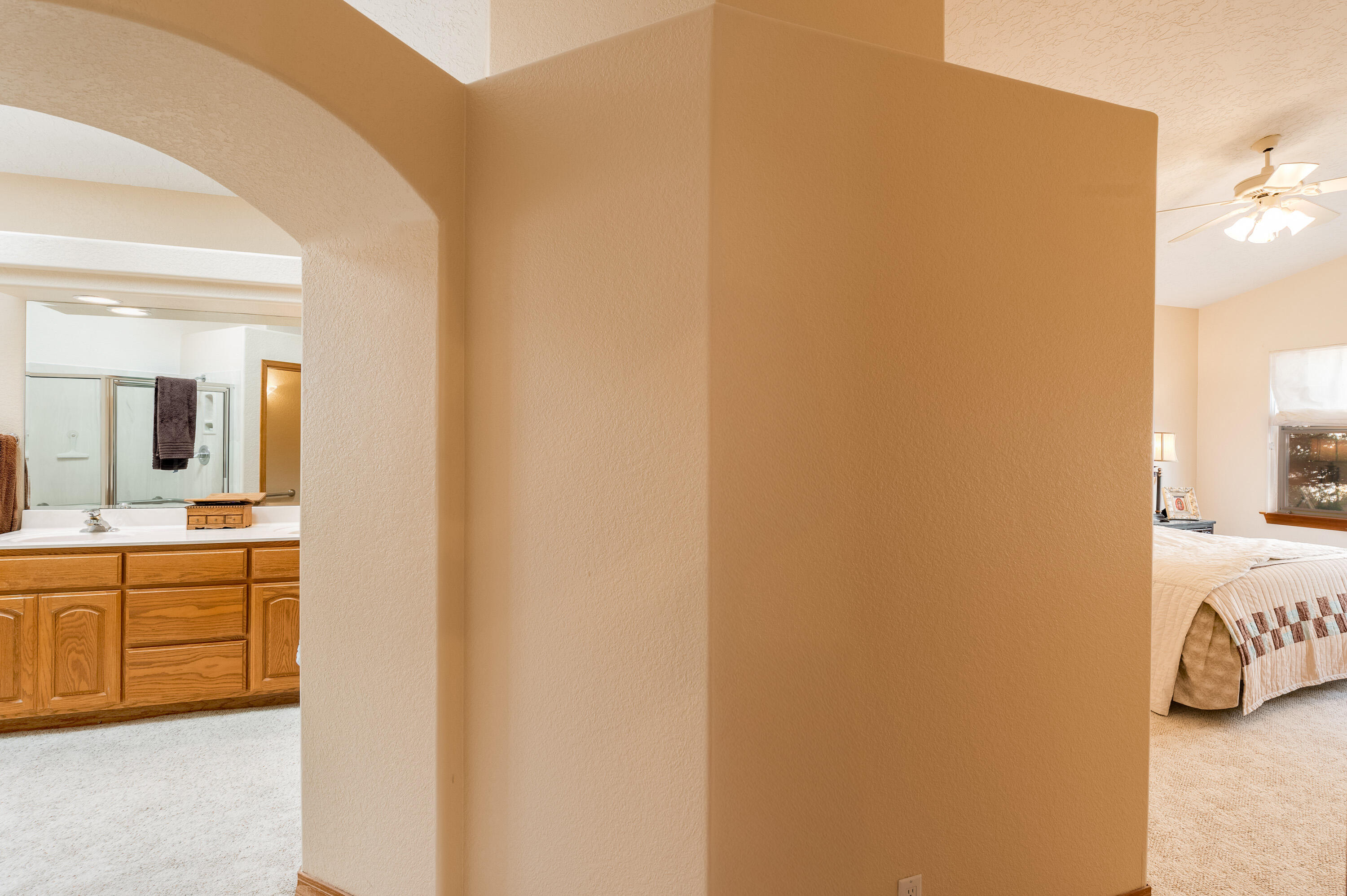 4924 SKYLINE VIEW Court NE