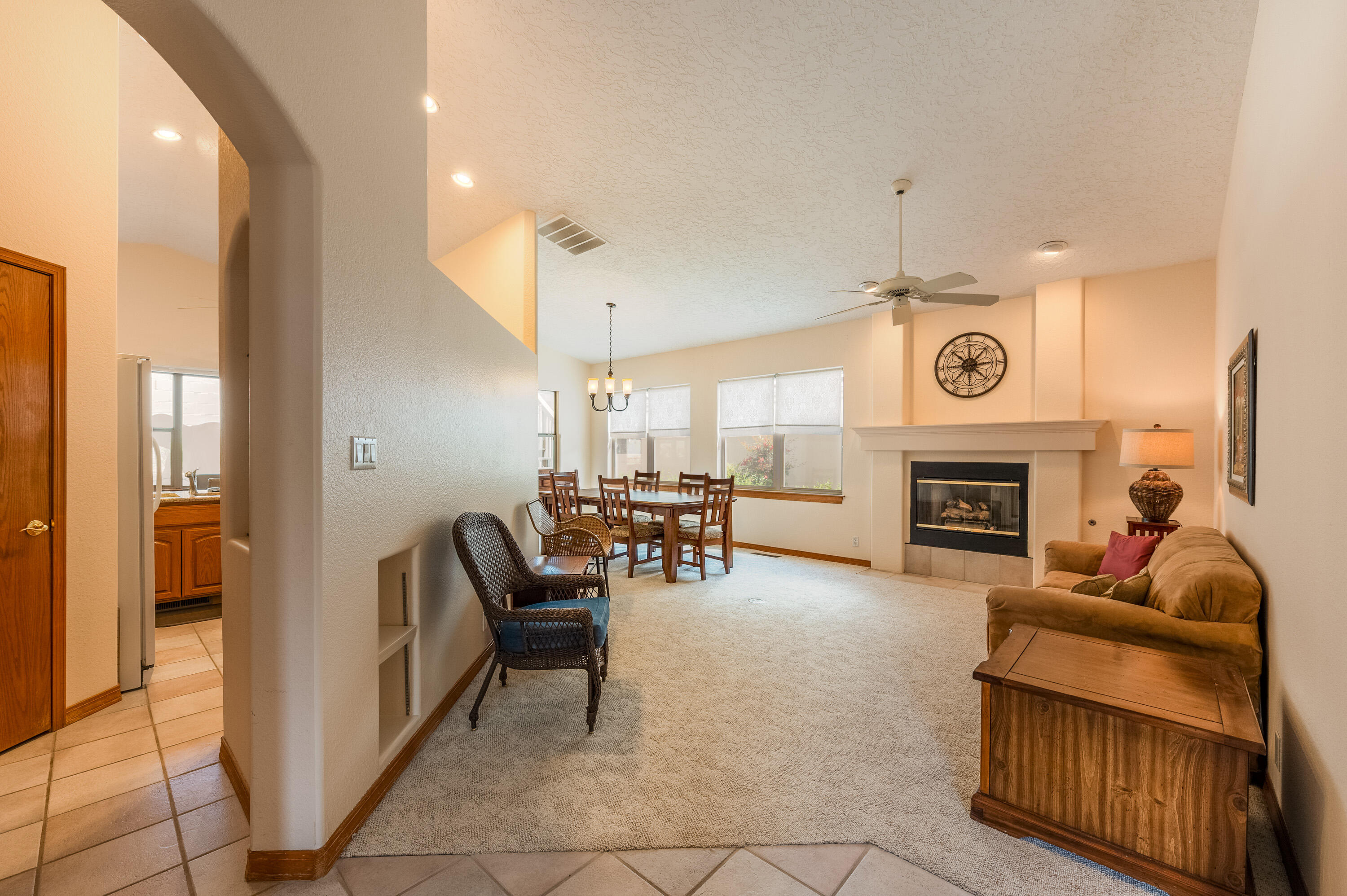 4924 SKYLINE VIEW Court NE