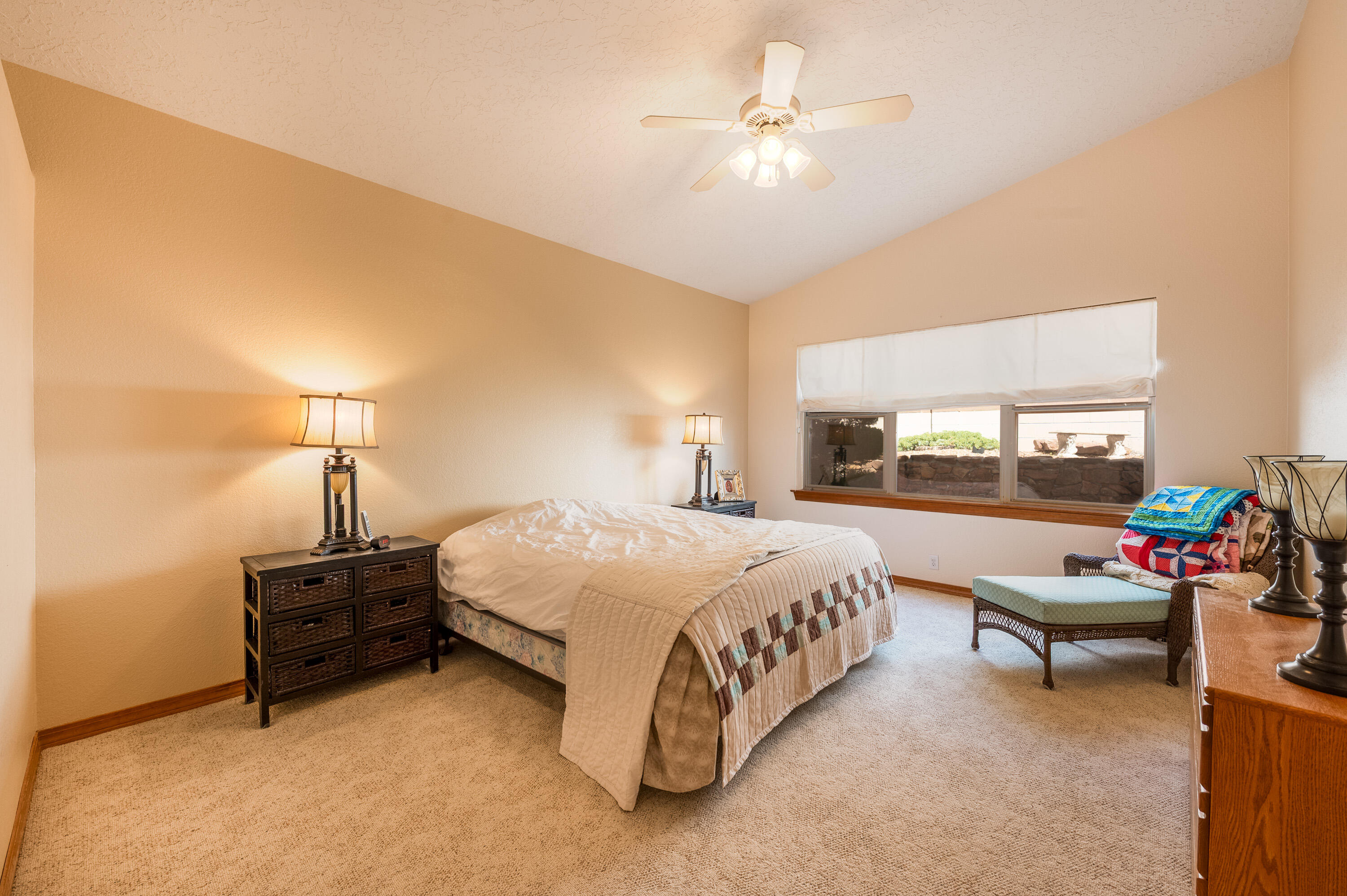 4924 SKYLINE VIEW Court NE