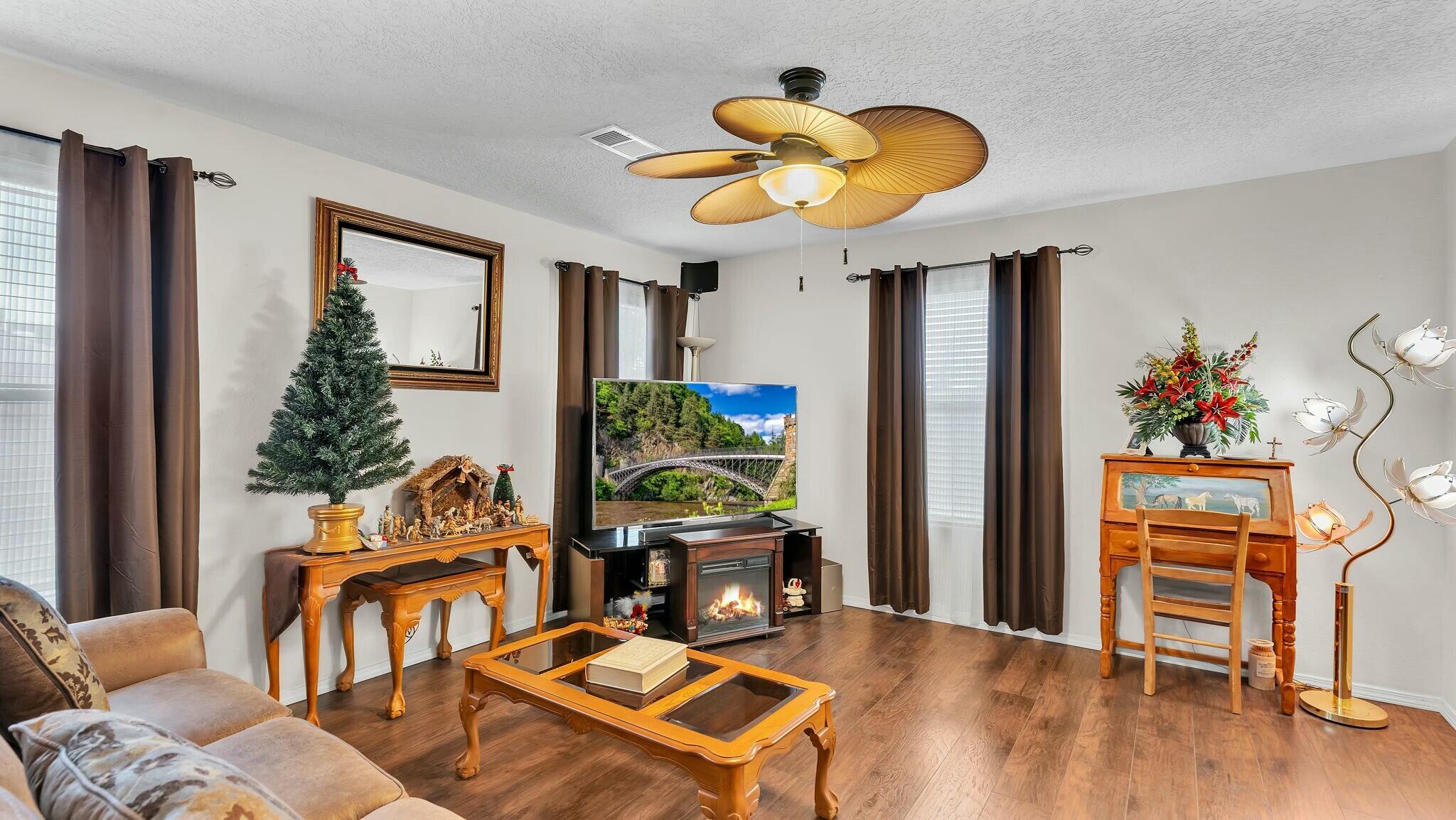 11039 MARINA GATE Trail NE