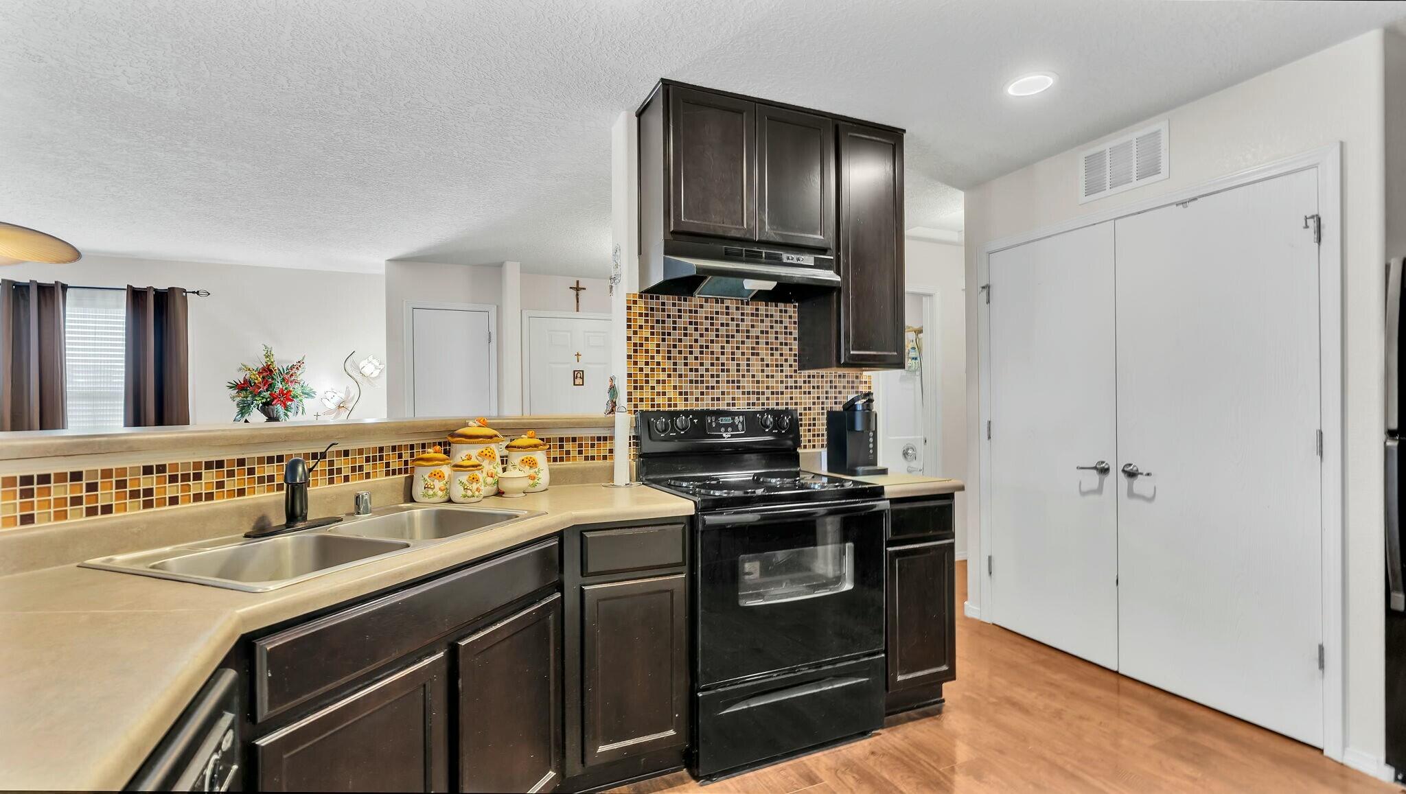 11039 MARINA GATE Trail NE