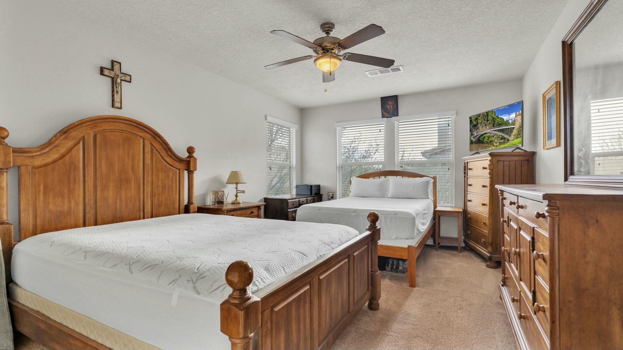 11039 MARINA GATE Trail NE