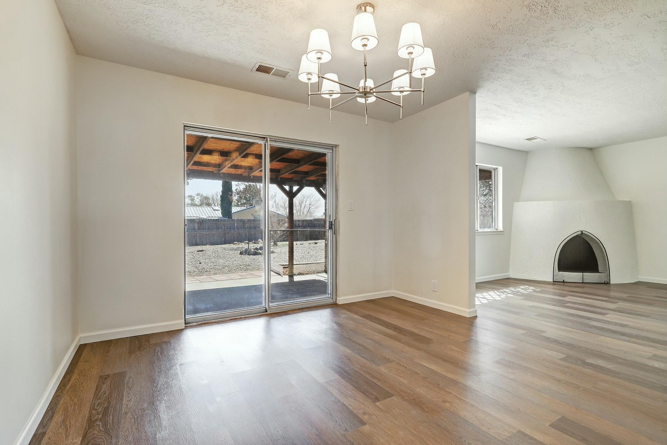 506 RINCON DE ROMOS Drive SE