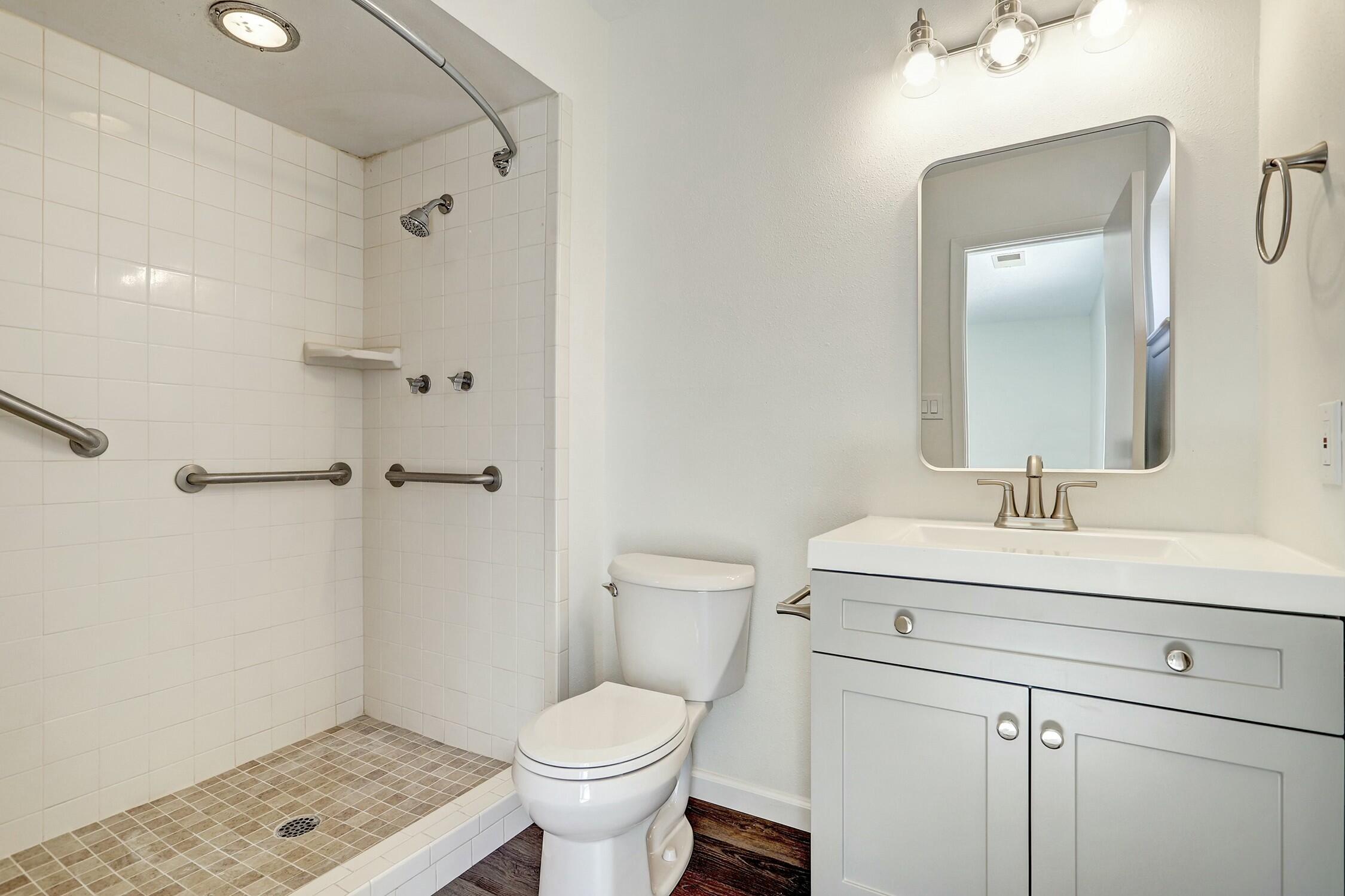 506 RINCON DE ROMOS Drive SE