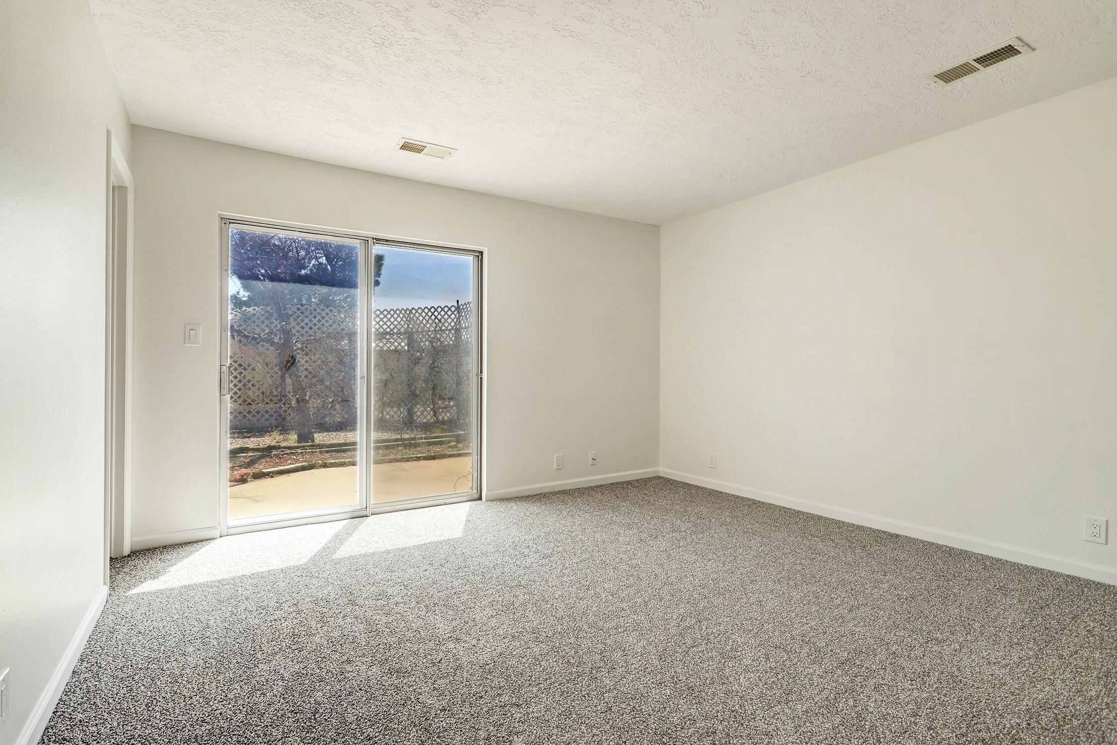 506 RINCON DE ROMOS Drive SE