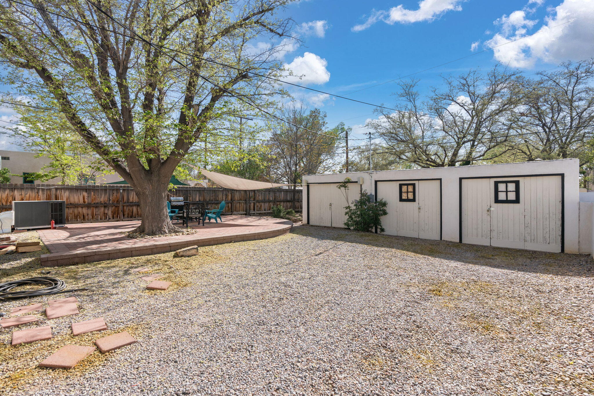 415 CARLISLE Boulevard NE