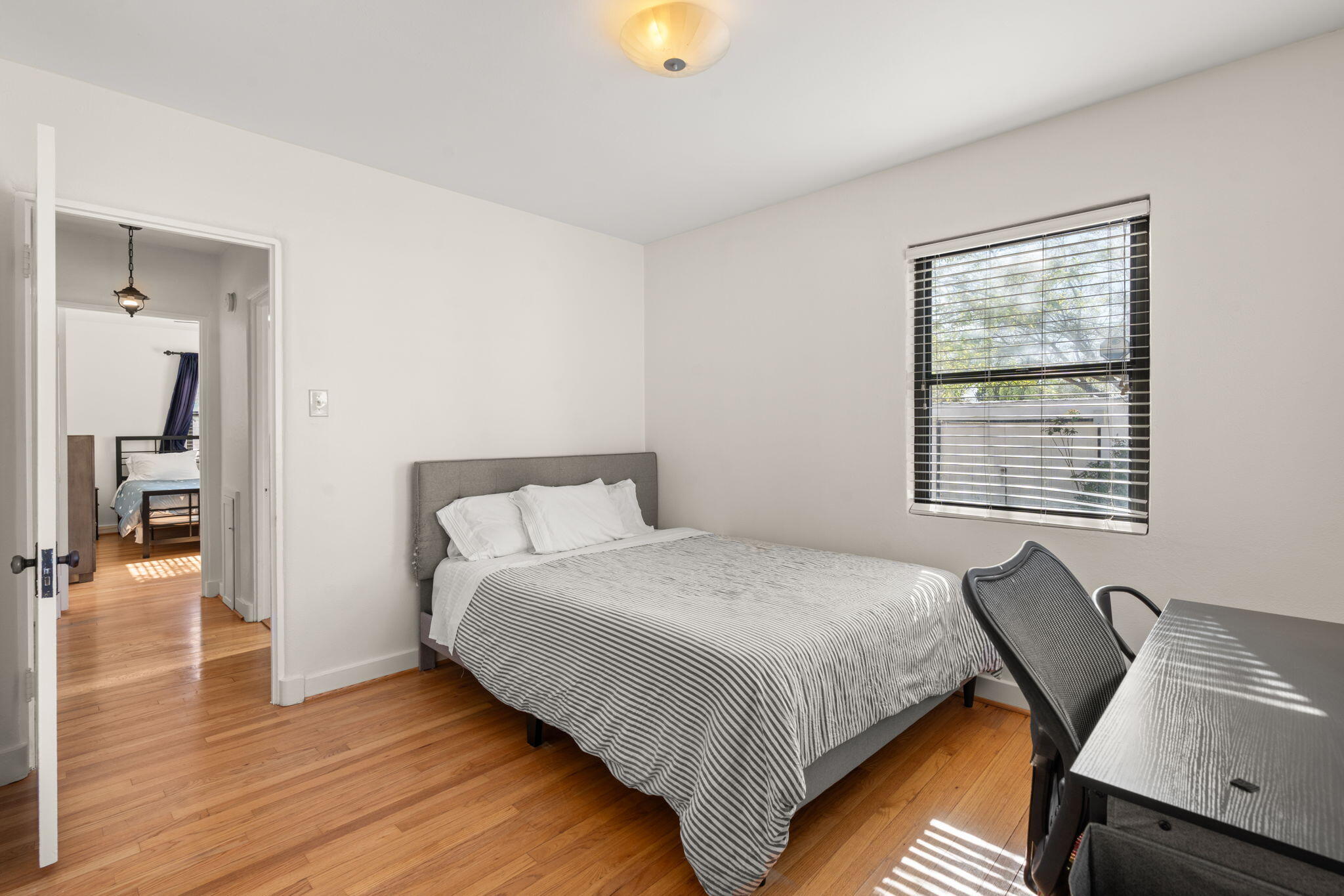 415 CARLISLE Boulevard NE