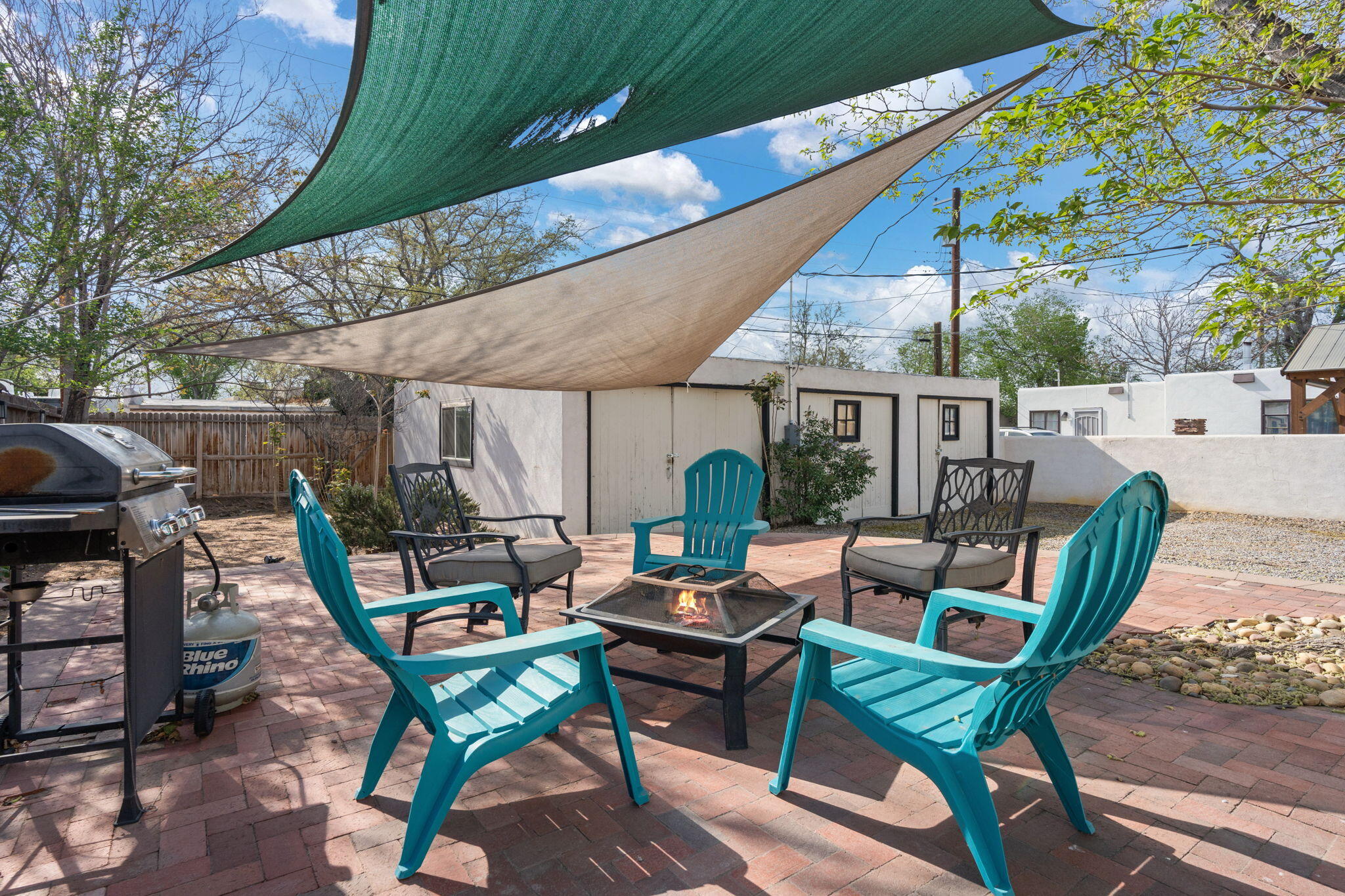 415 CARLISLE Boulevard NE