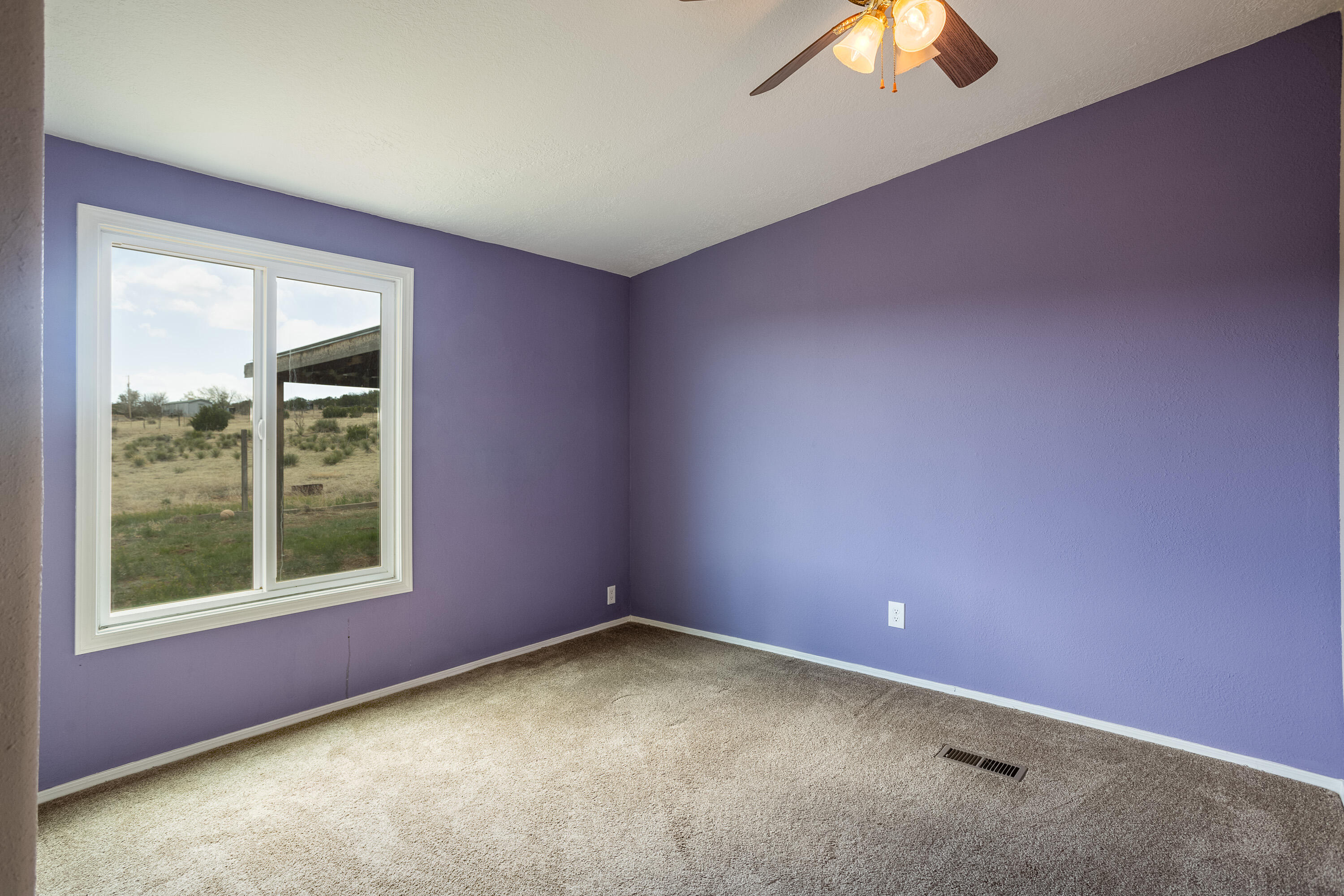 168 SKYLINE Drive