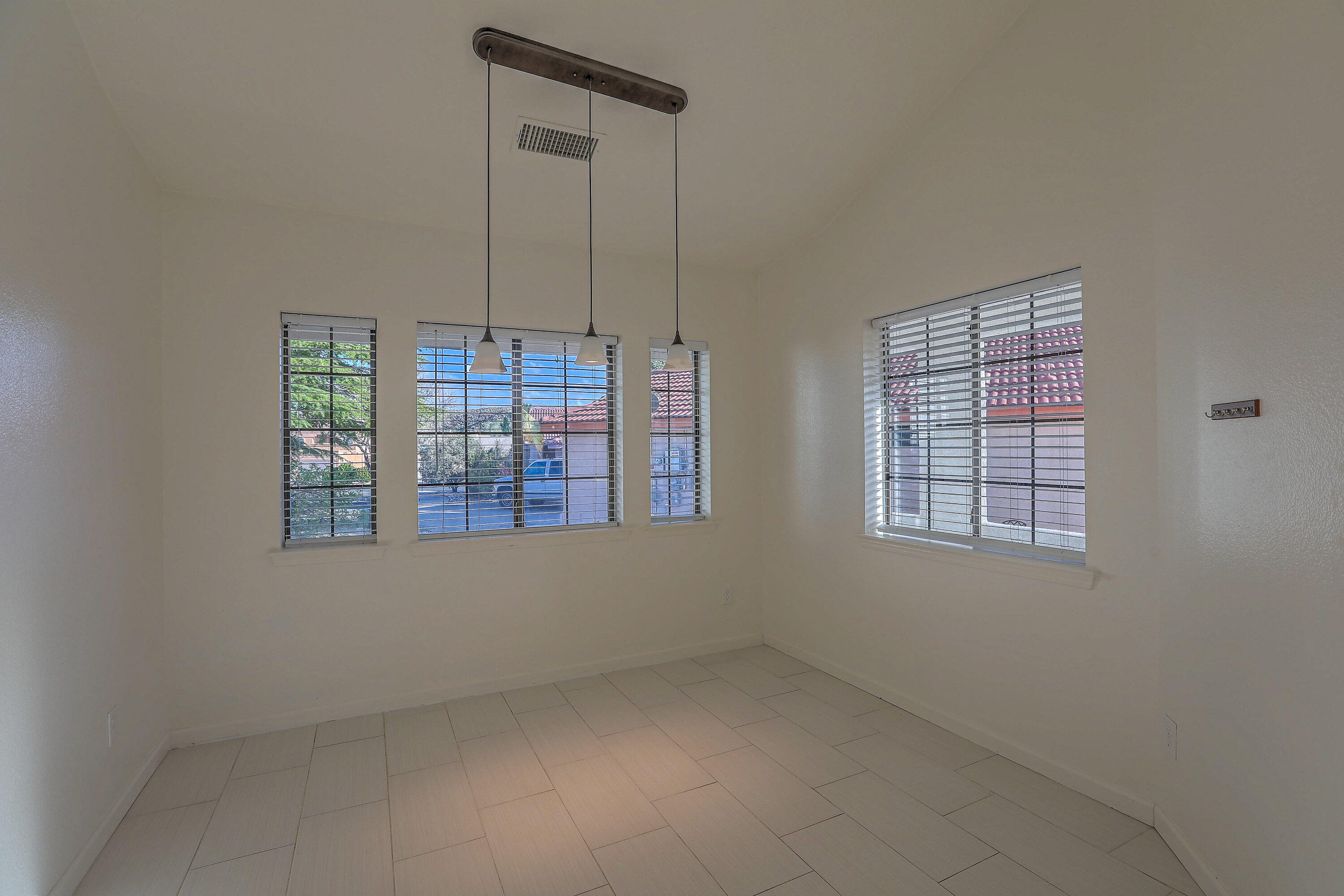 5009 SUNCUP Court NW