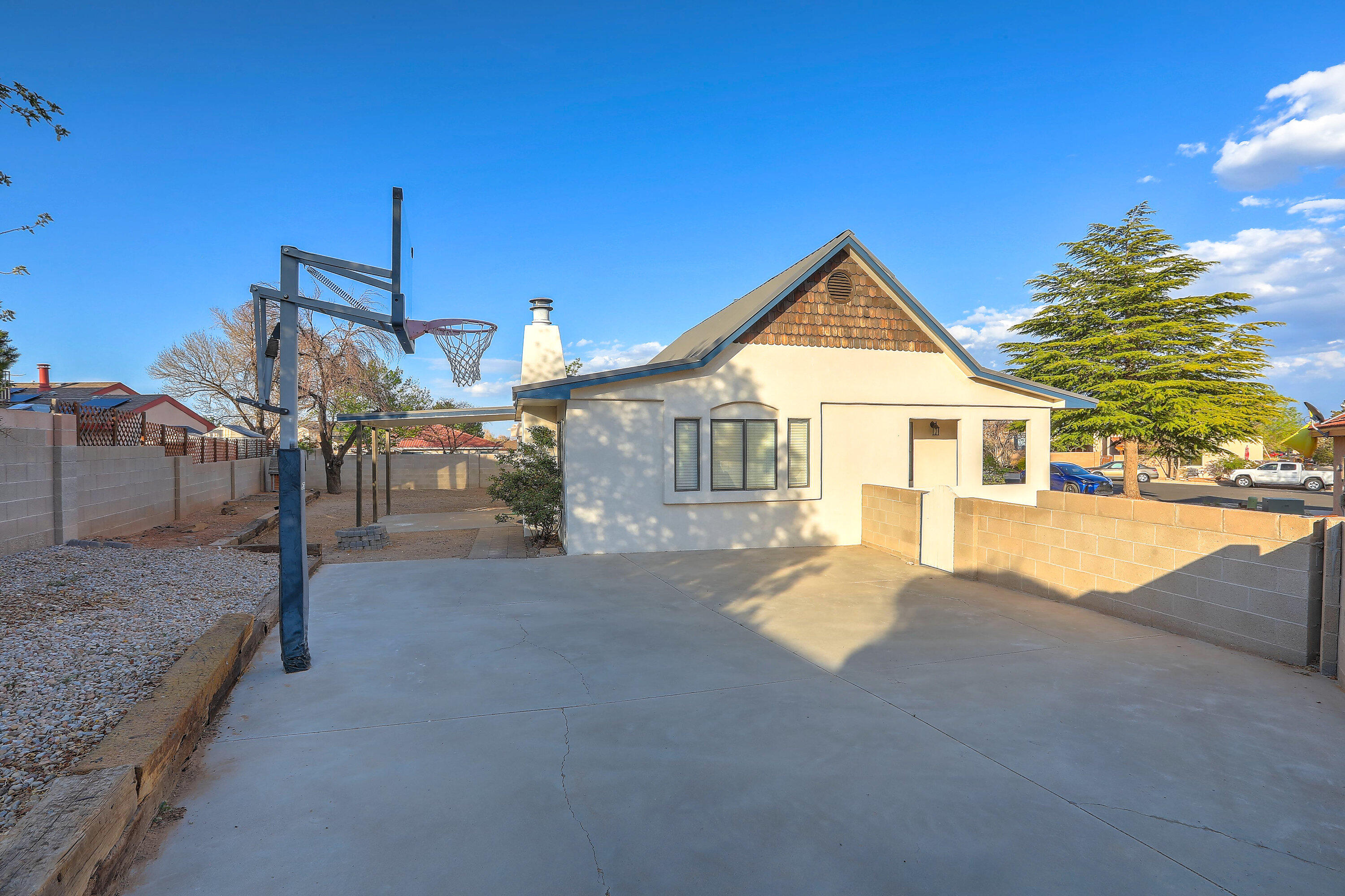 5009 SUNCUP Court NW