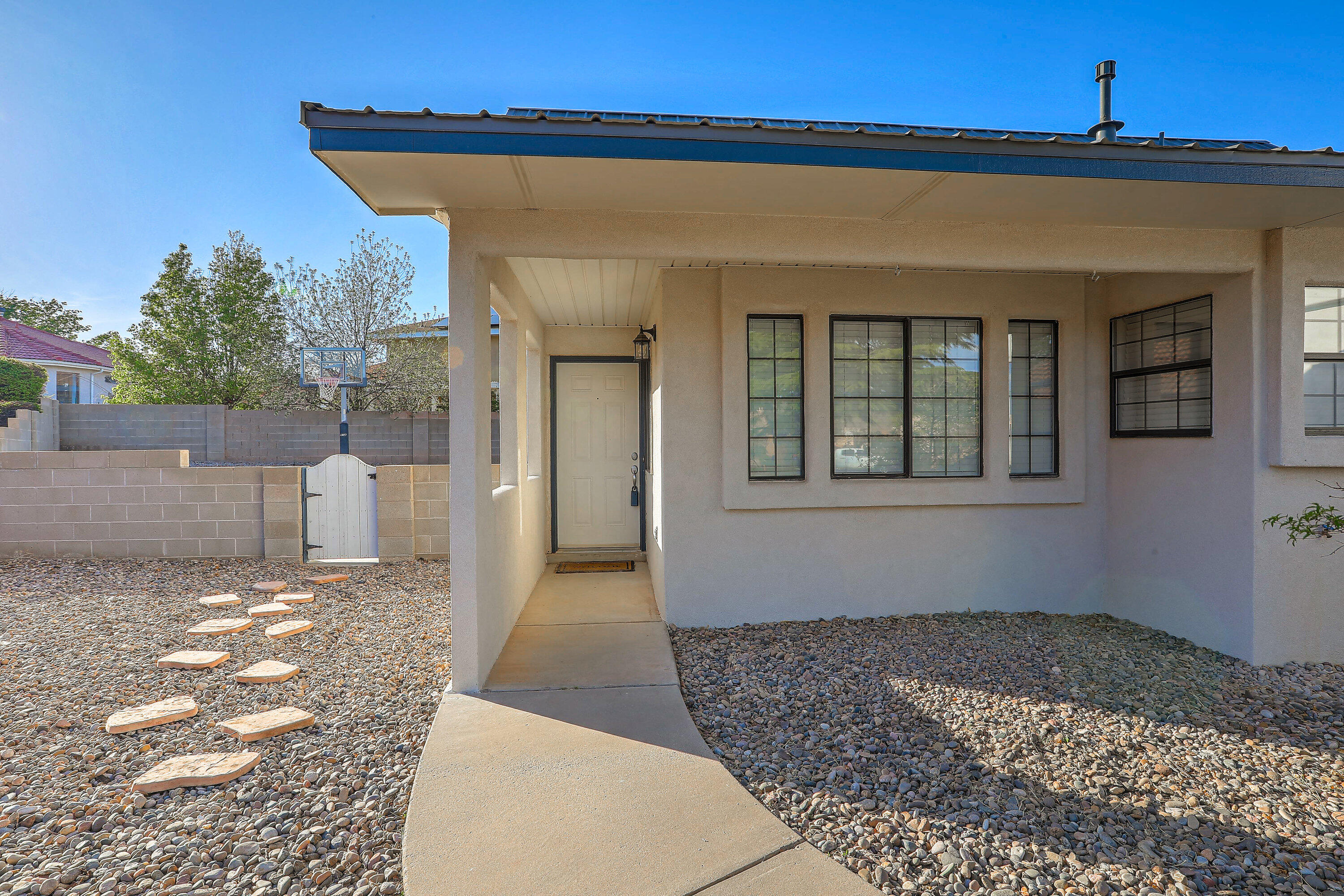 5009 SUNCUP Court NW