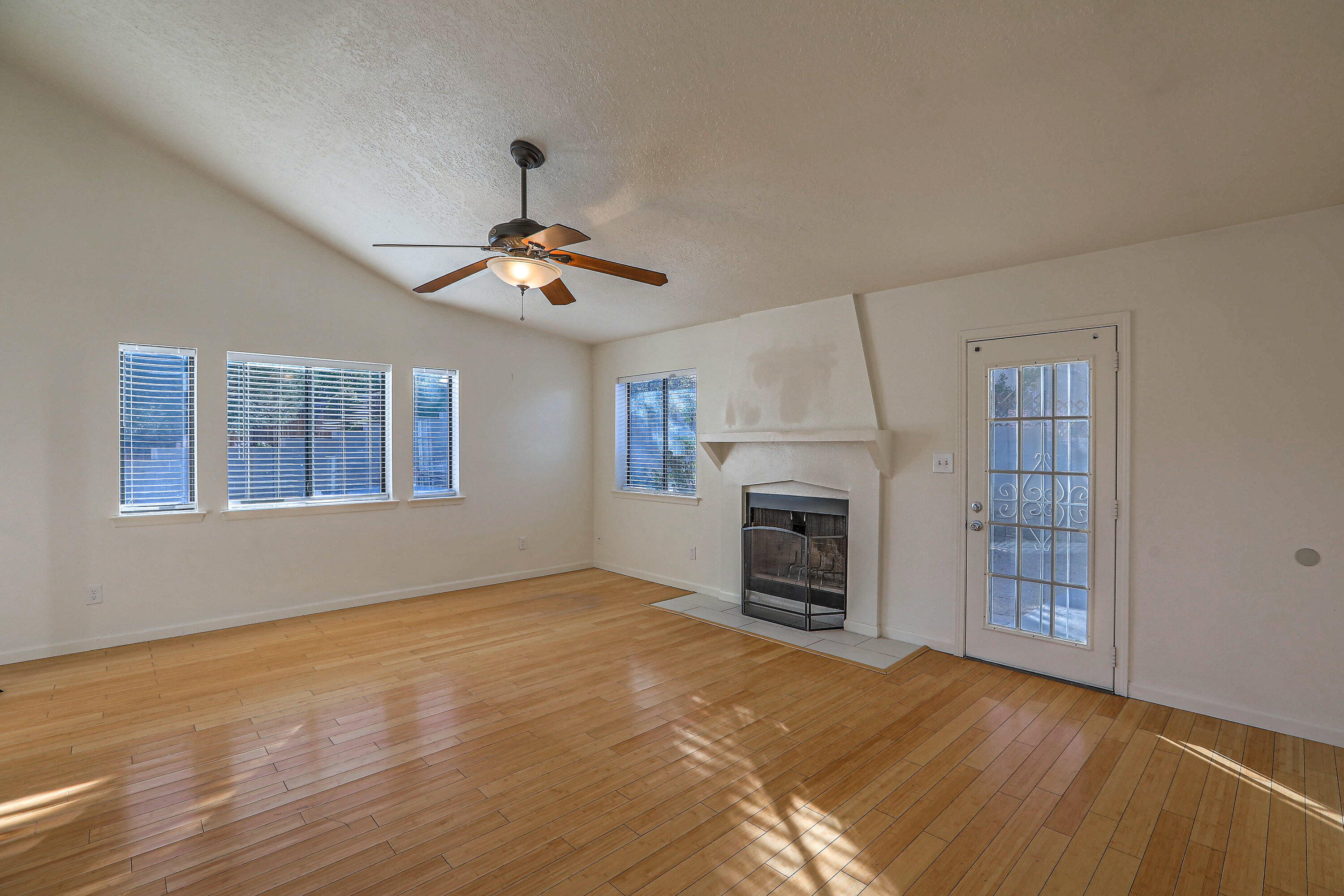 5009 SUNCUP Court NW