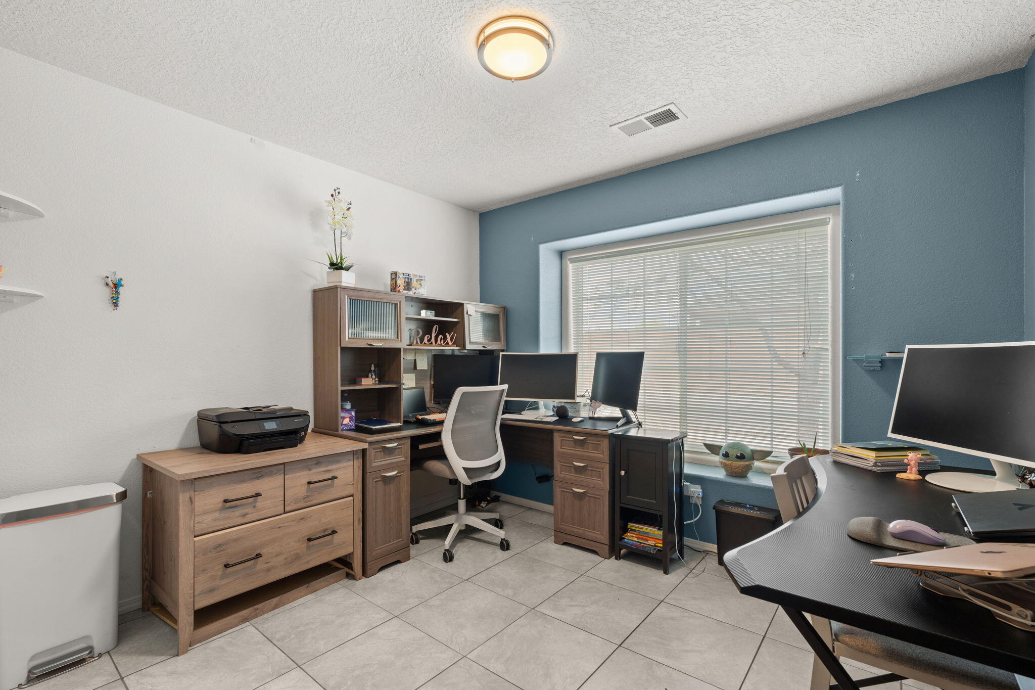 1018 DESERT SUNFLOWER Drive NE