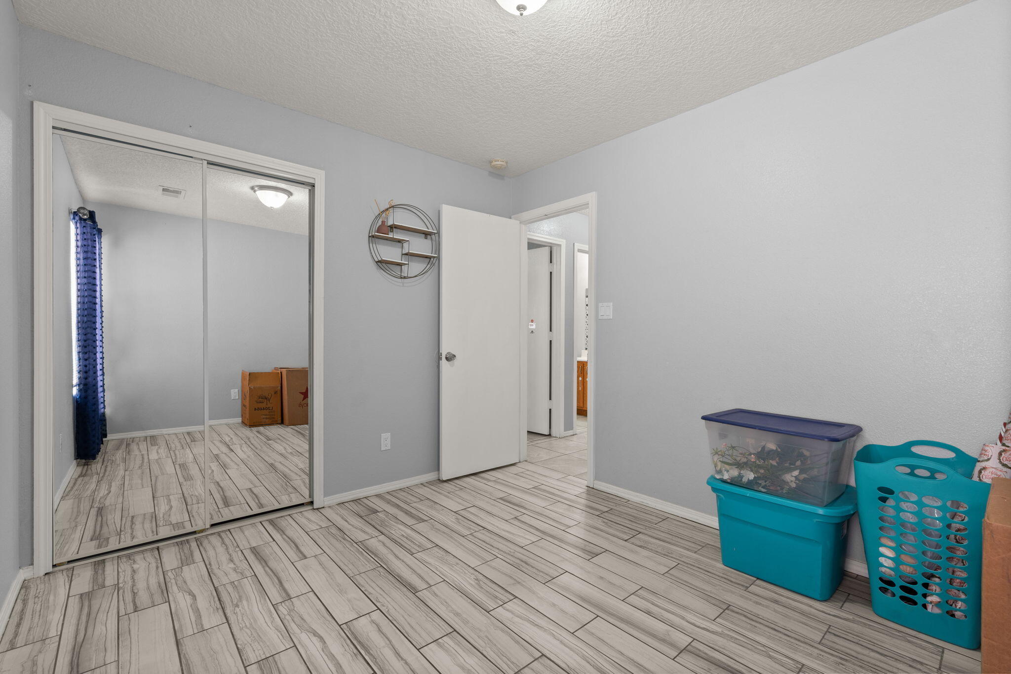 1018 DESERT SUNFLOWER Drive NE