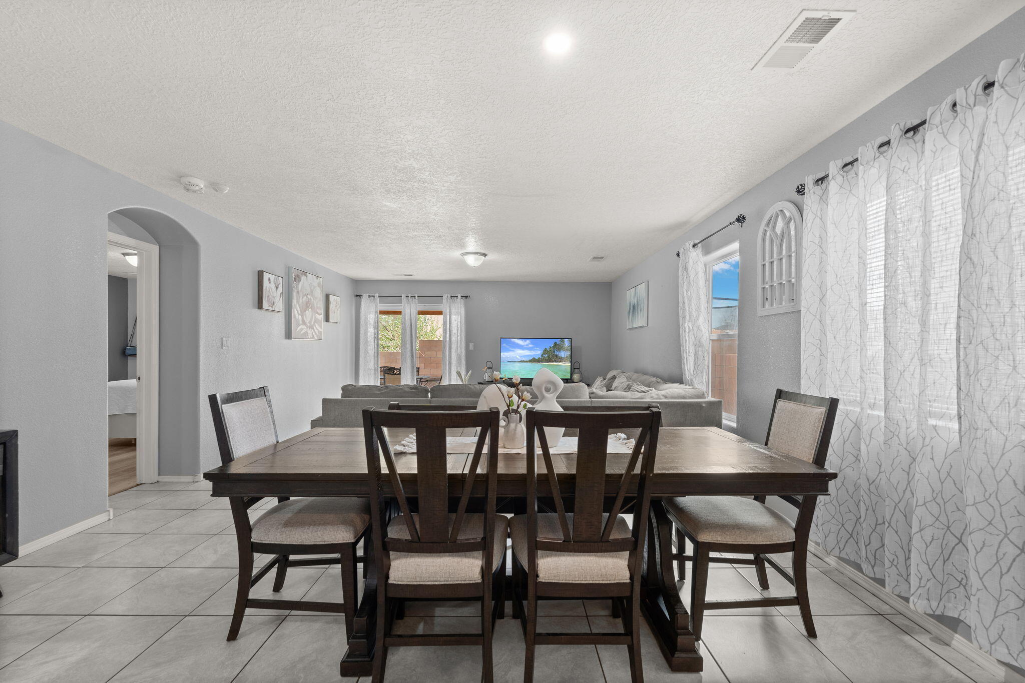 1018 DESERT SUNFLOWER Drive NE