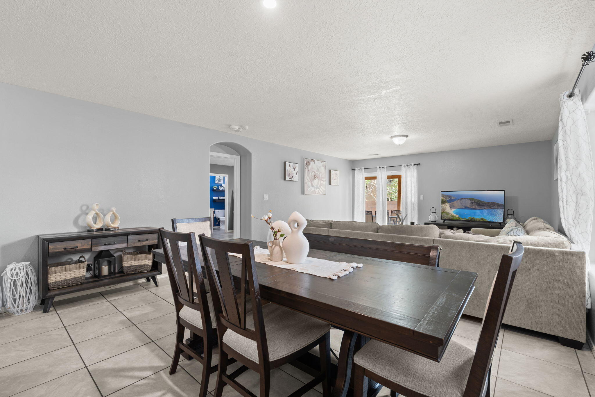 1018 DESERT SUNFLOWER Drive NE