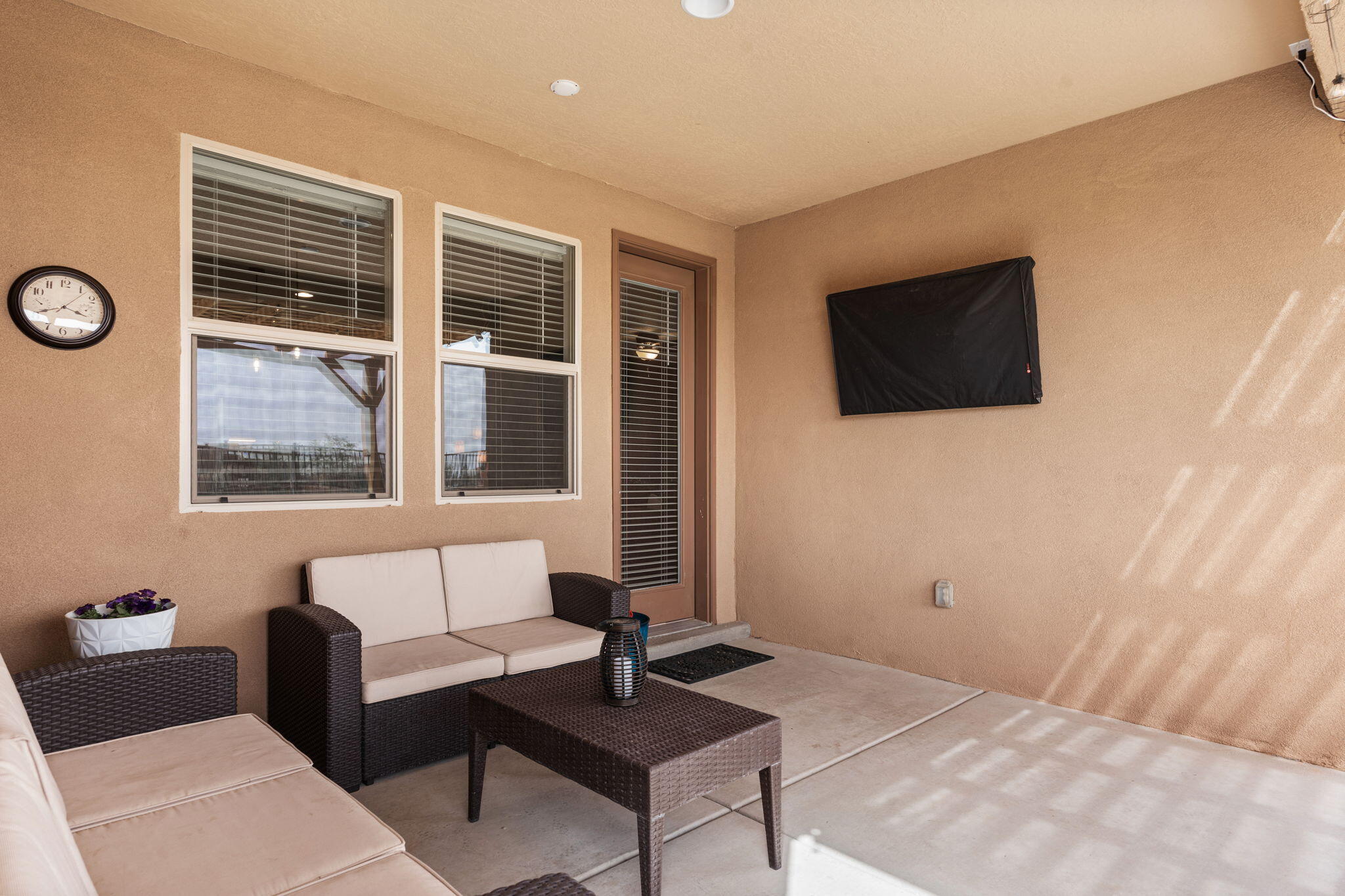 6216 REDROOT Street NW