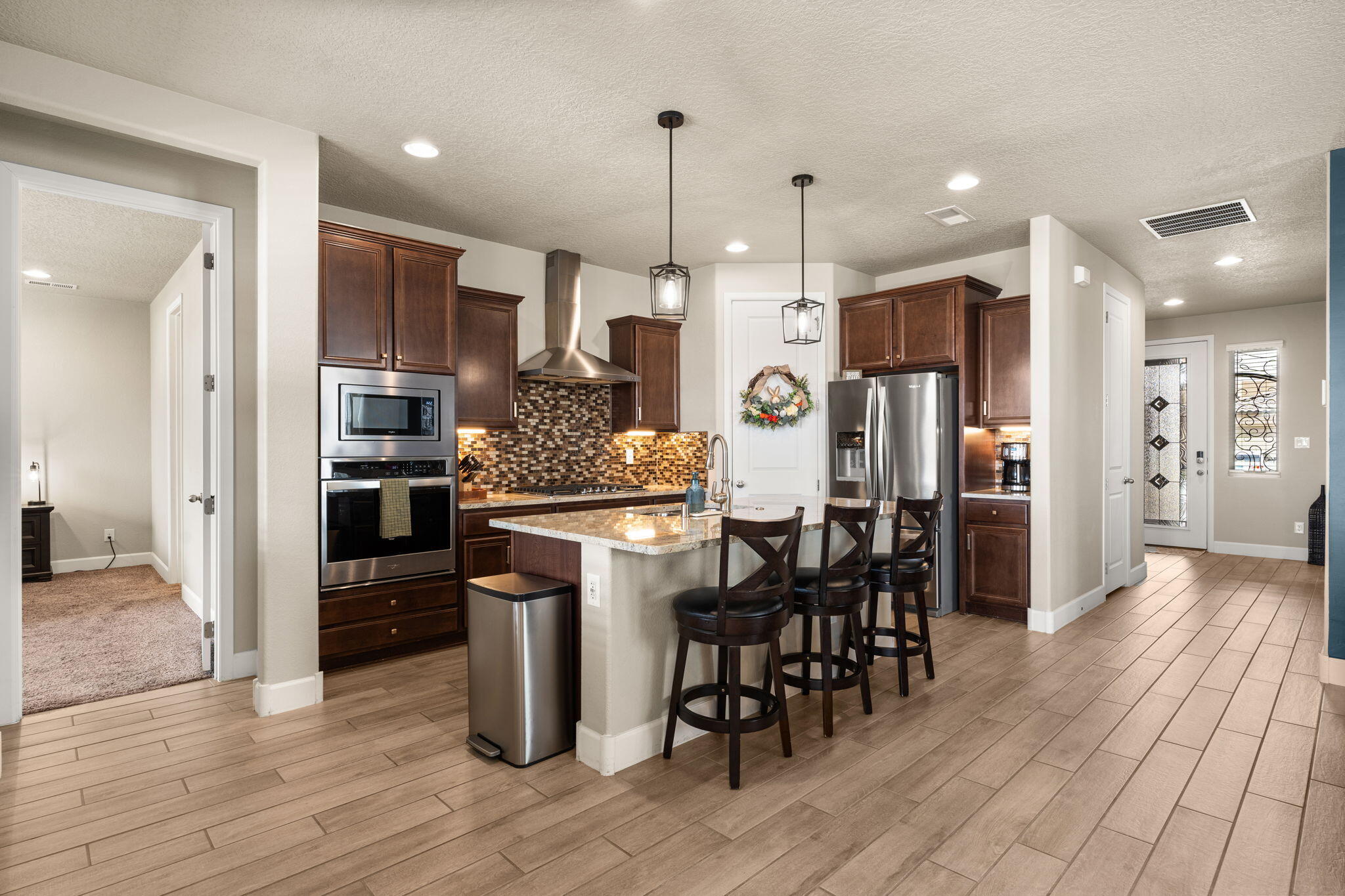 6216 REDROOT Street NW