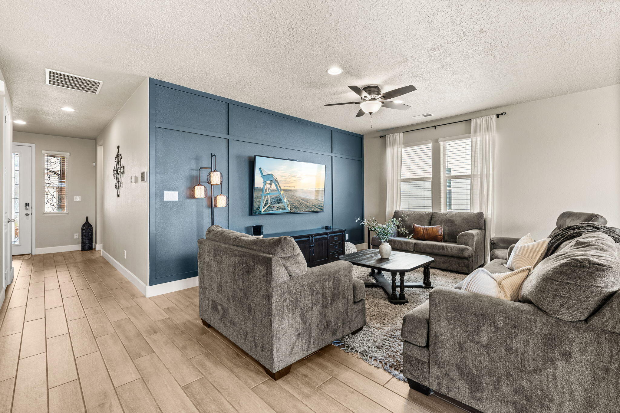 6216 REDROOT Street NW