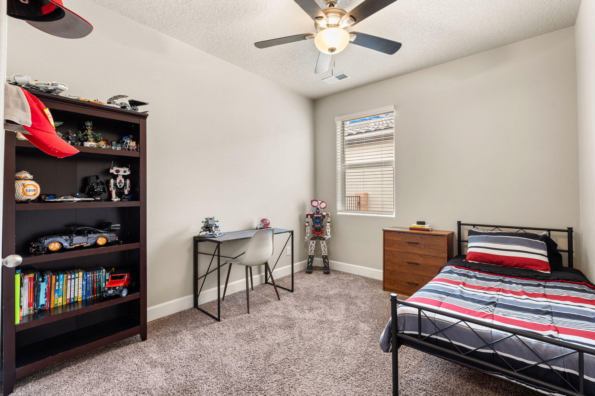 6216 REDROOT Street NW