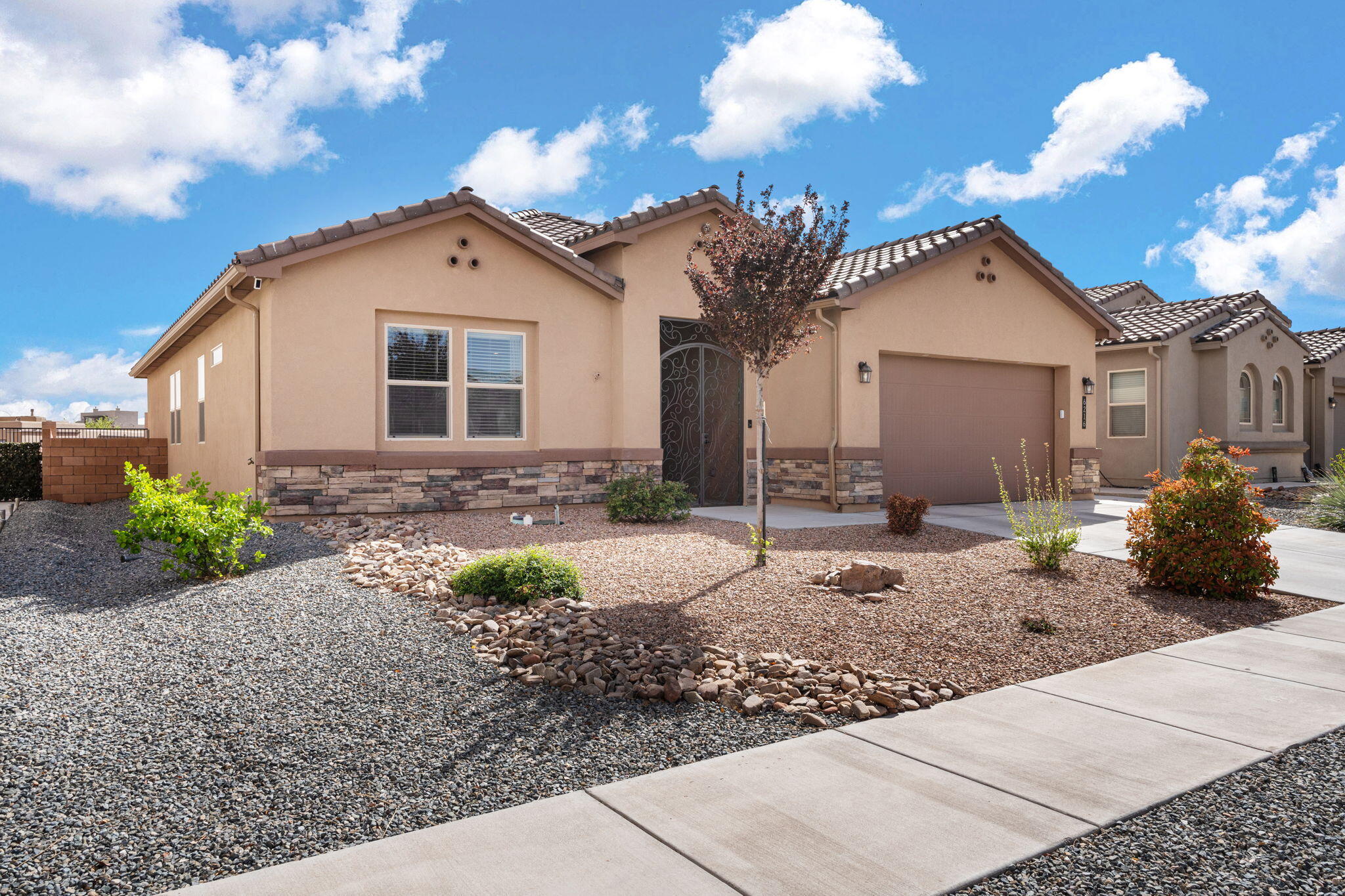 6216 REDROOT Street NW