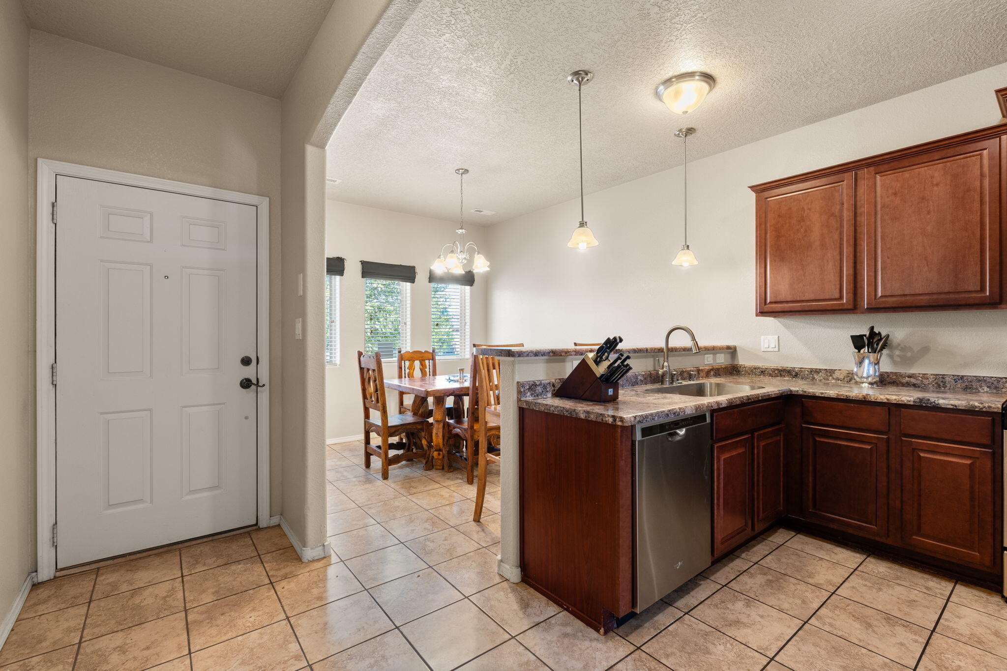 5668 COLD CREEK Avenue NW