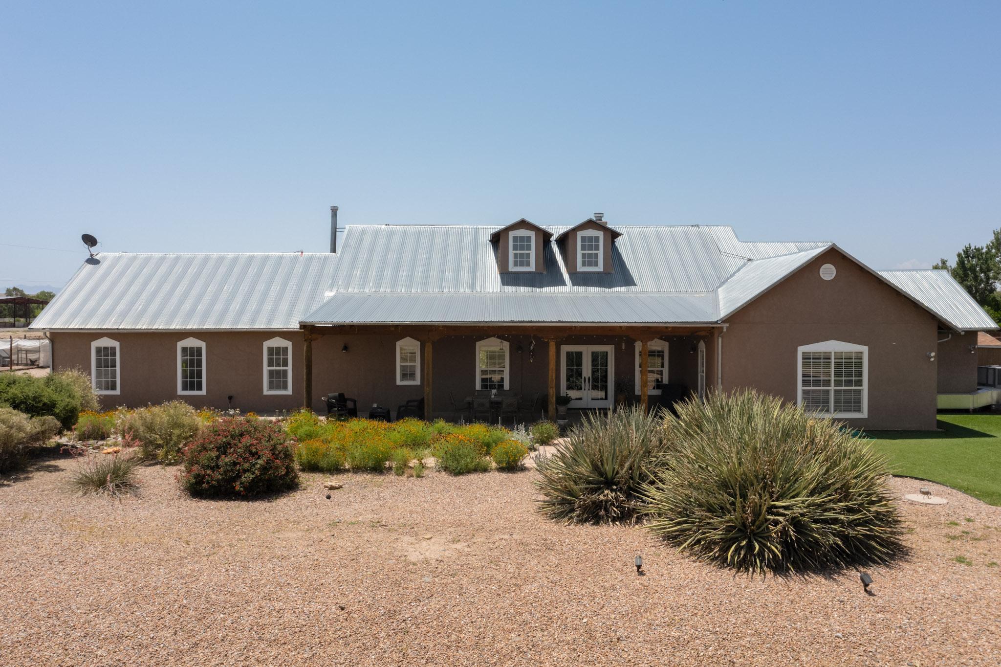 700 Salida Sandia SW