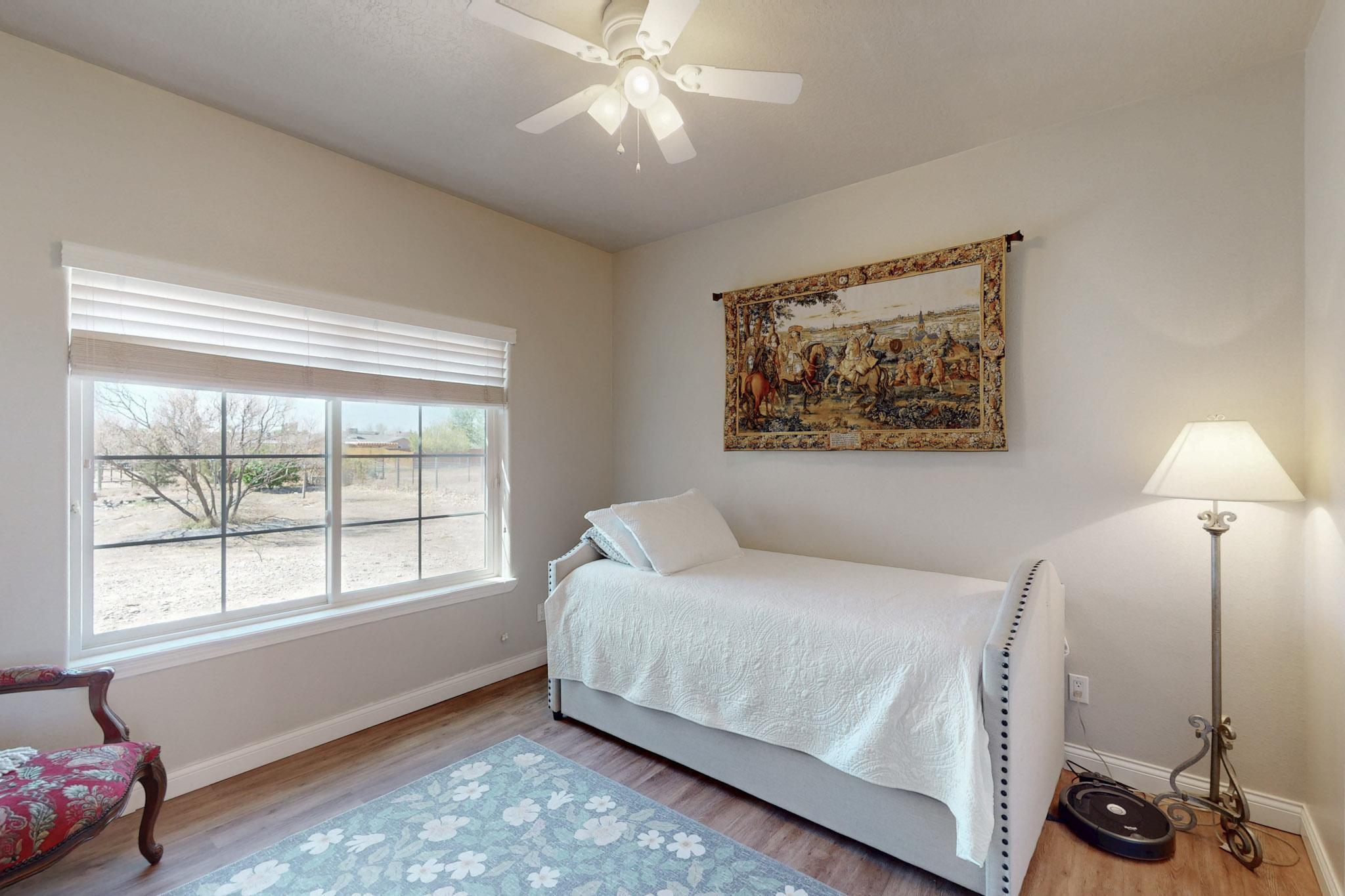 700 Salida Sandia SW