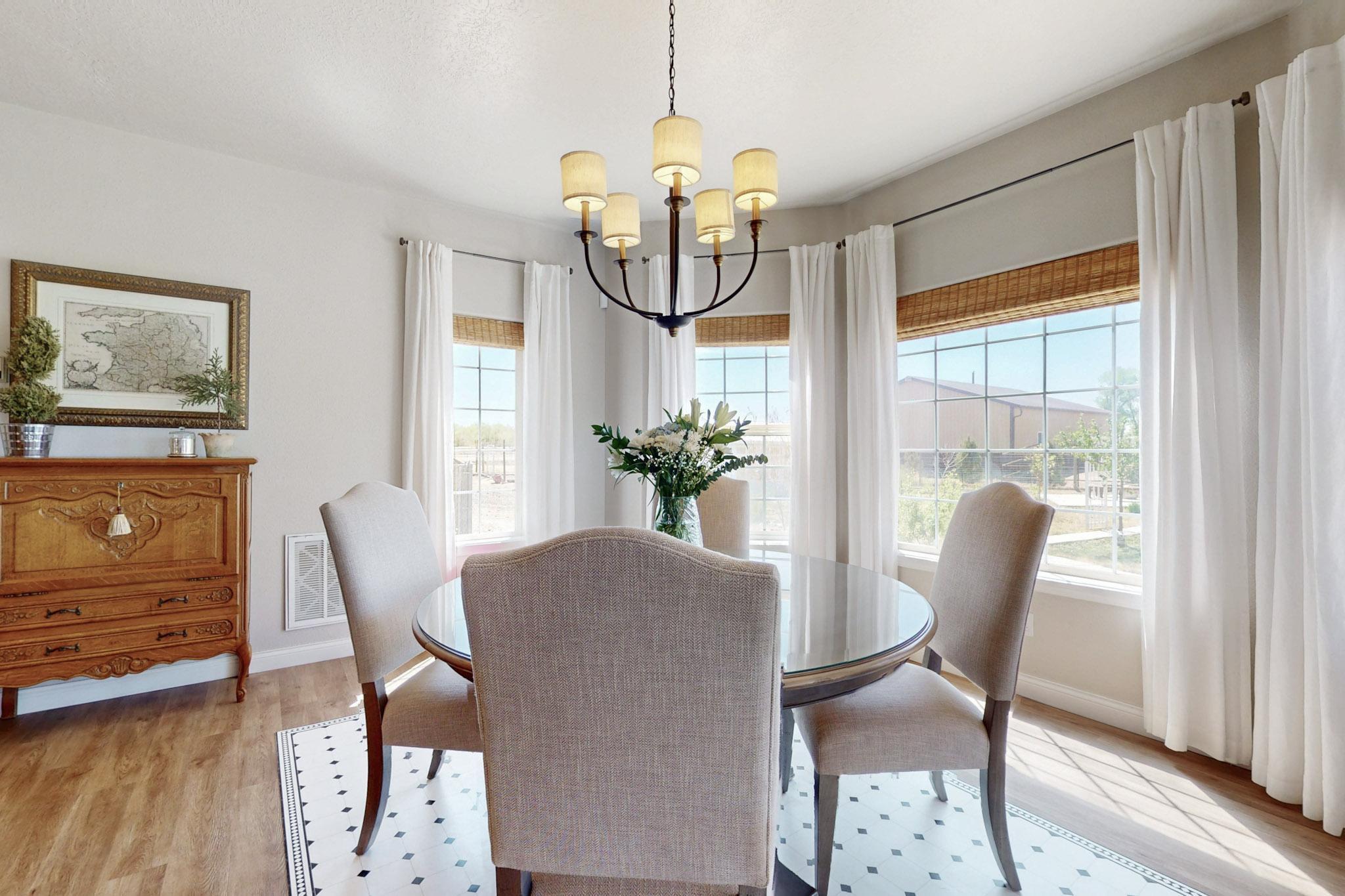 700 Salida Sandia SW