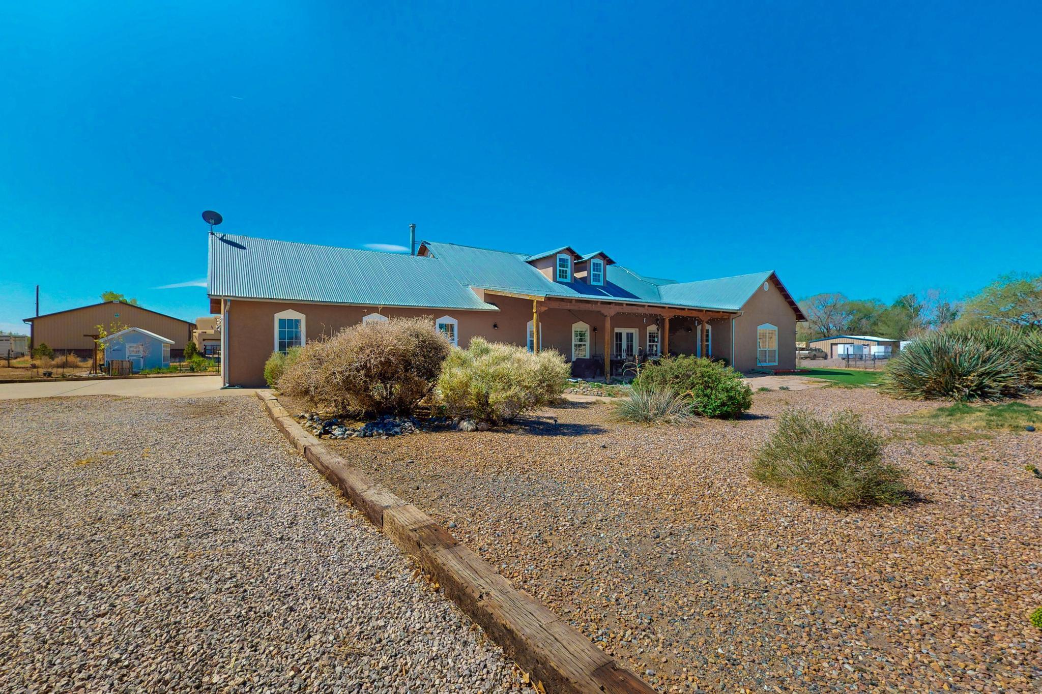 700 Salida Sandia SW