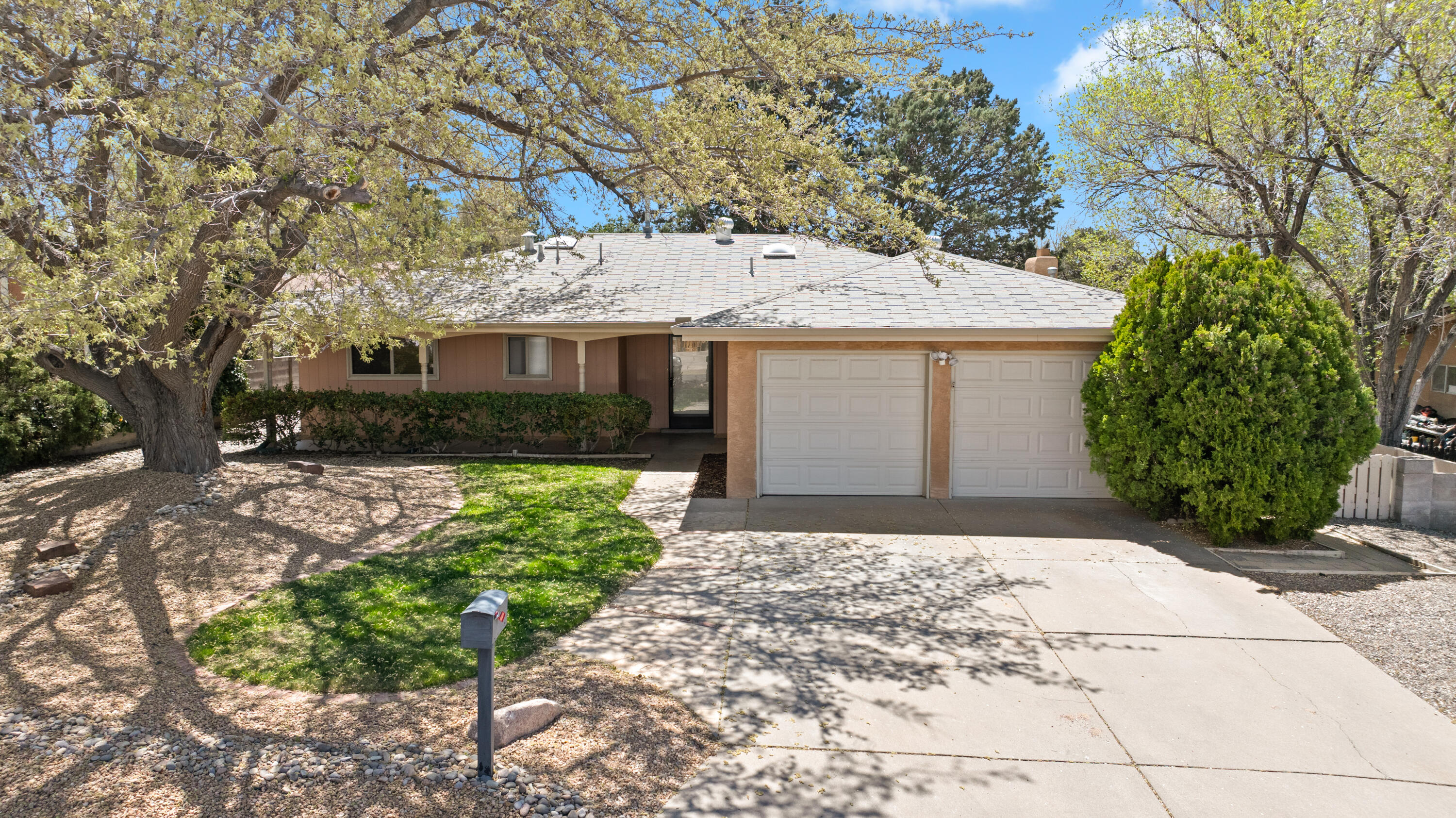 12012 ELVIN Place NE