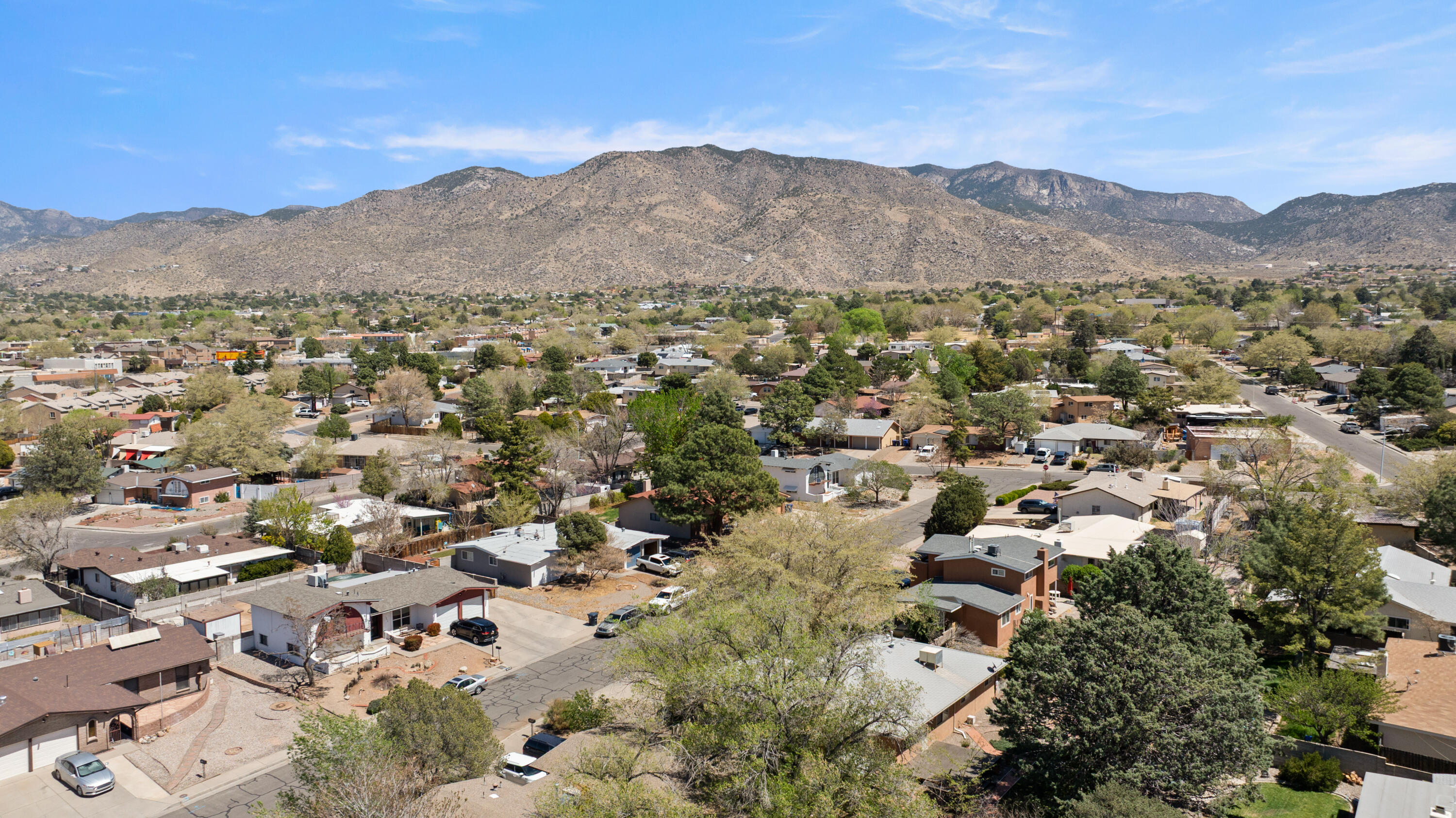 12012 ELVIN Place NE