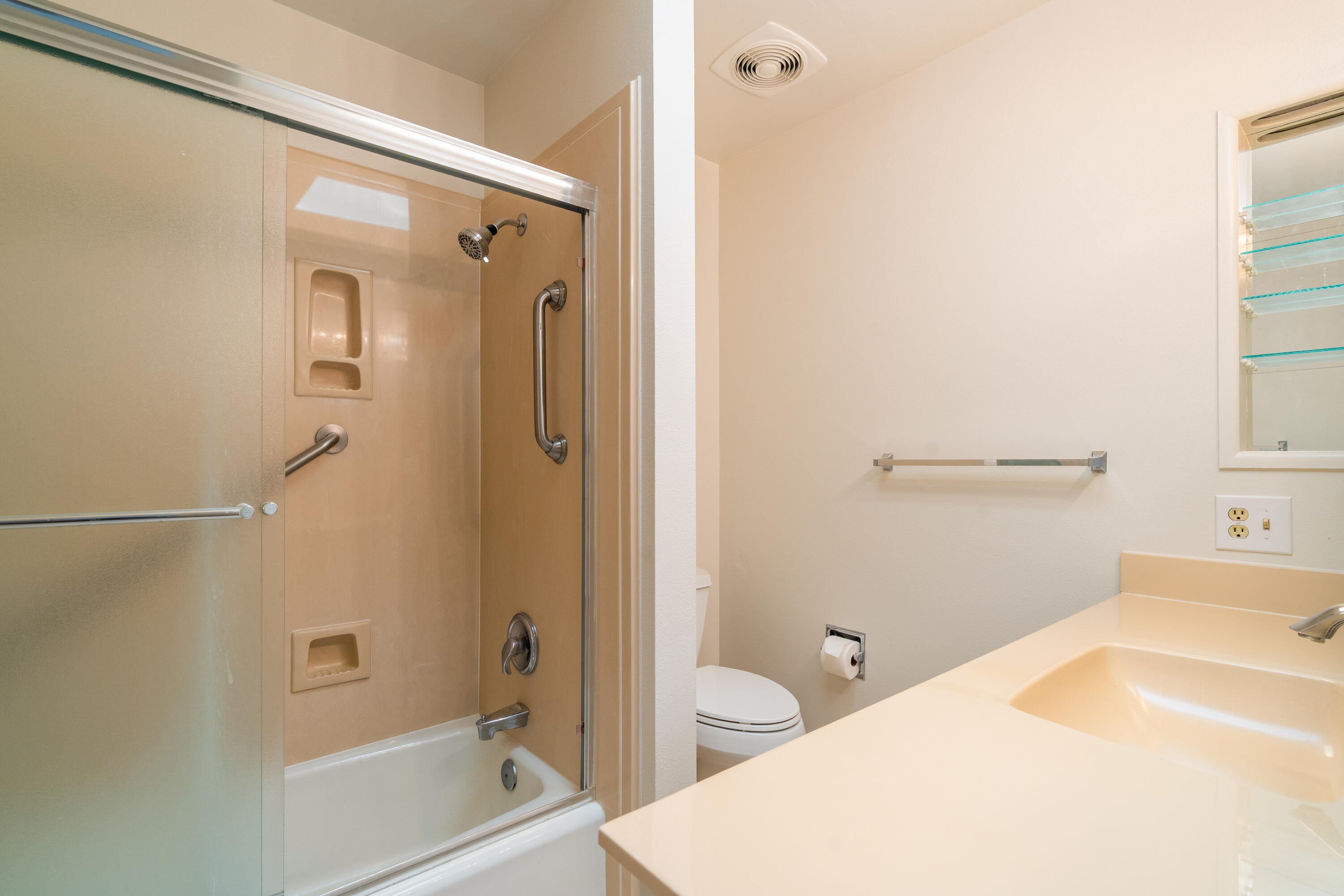 12012 ELVIN Place NE