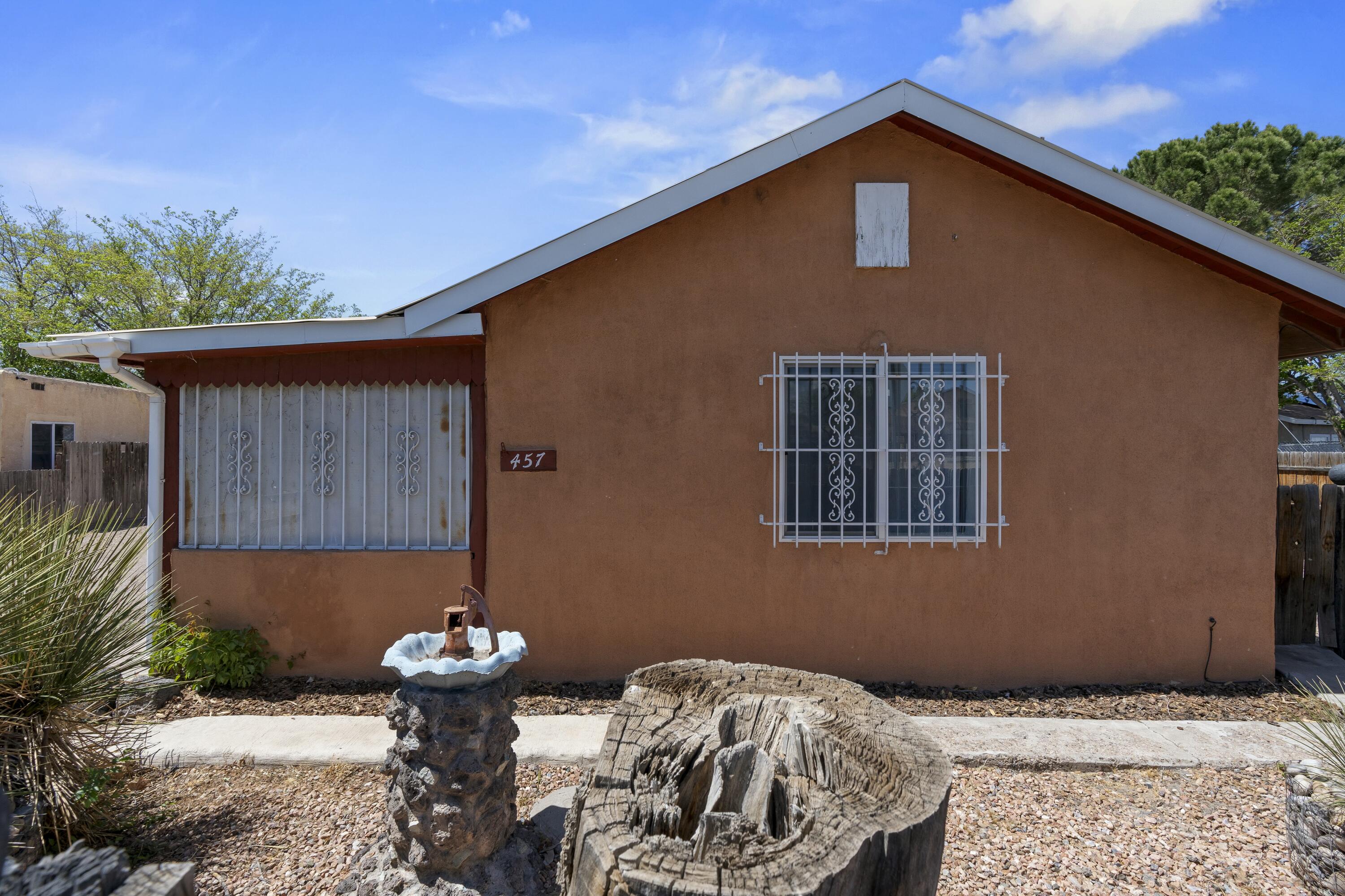 457 ATRISCO Drive SW
