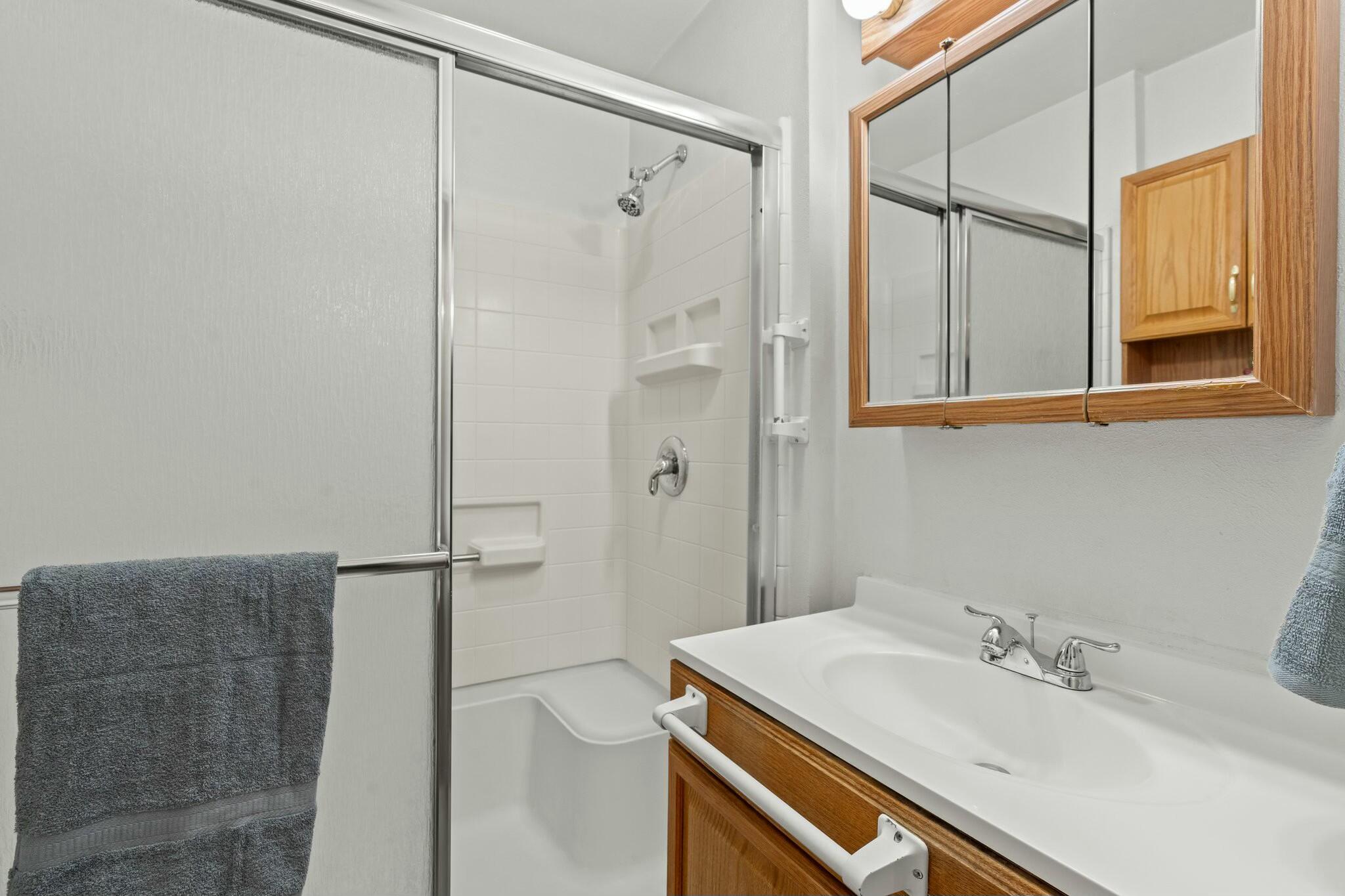457 ATRISCO Drive SW