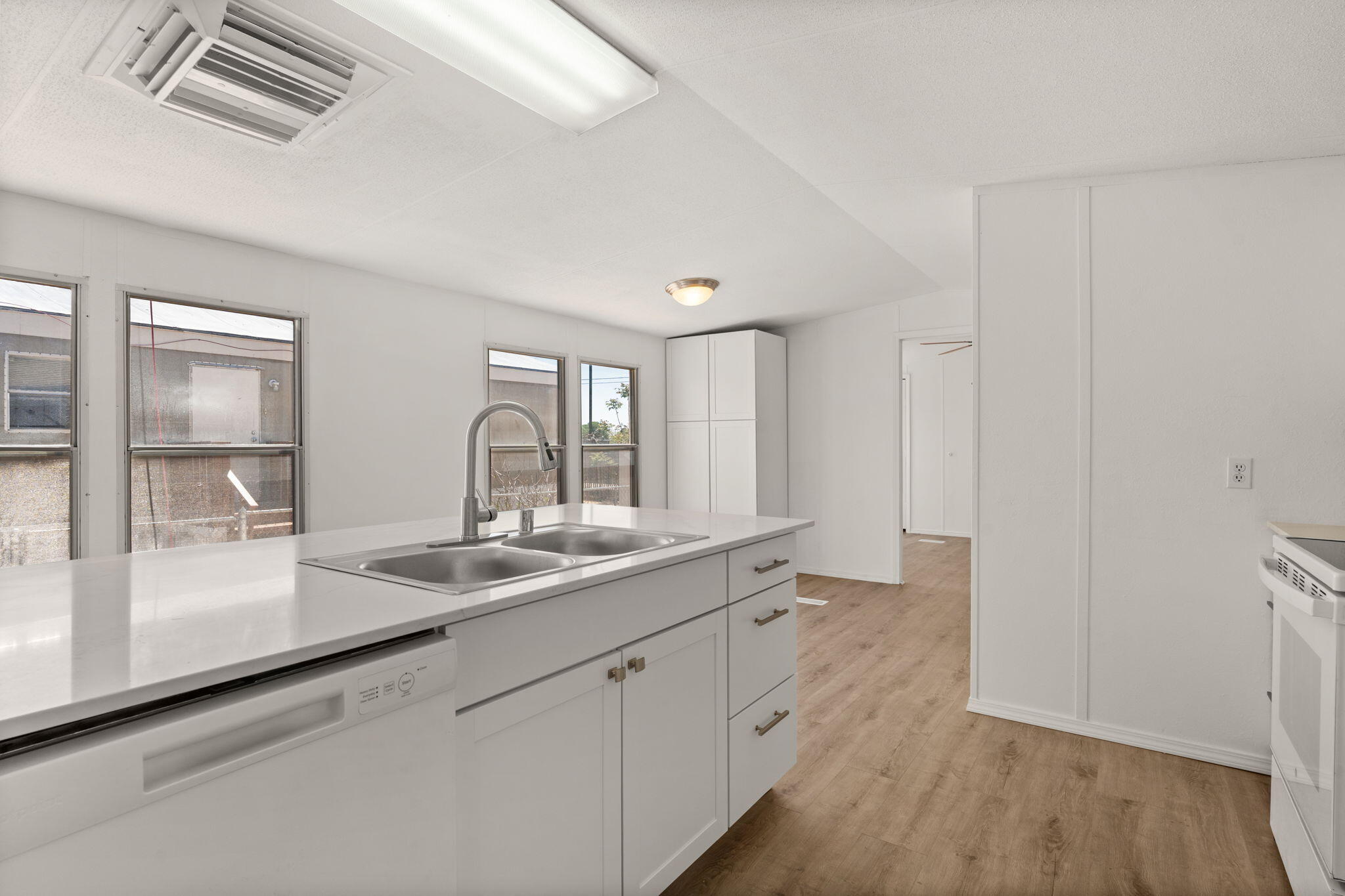 7401 SAN PEDRO Drive NE 173